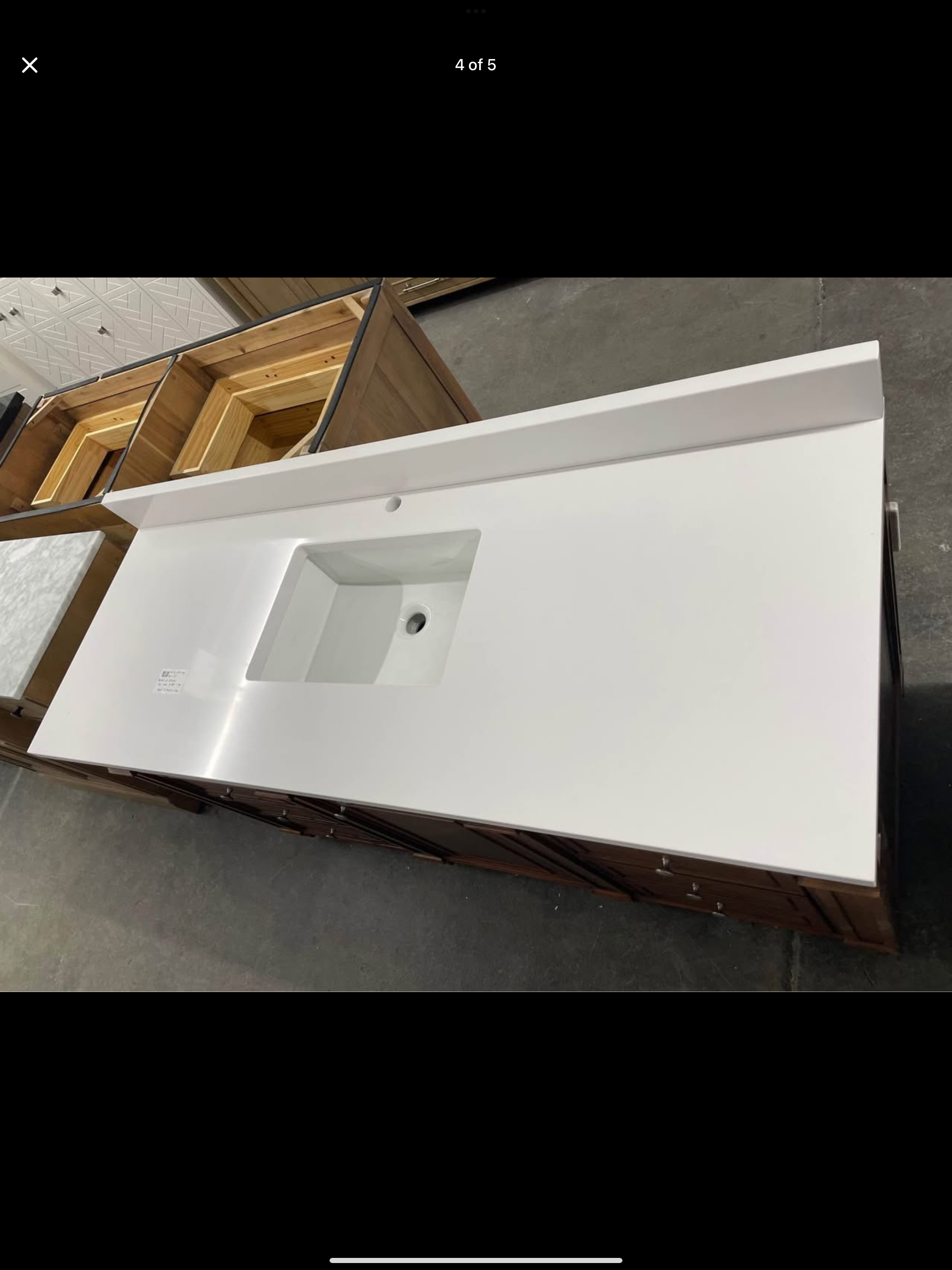 60”x22” vanity with quartz top