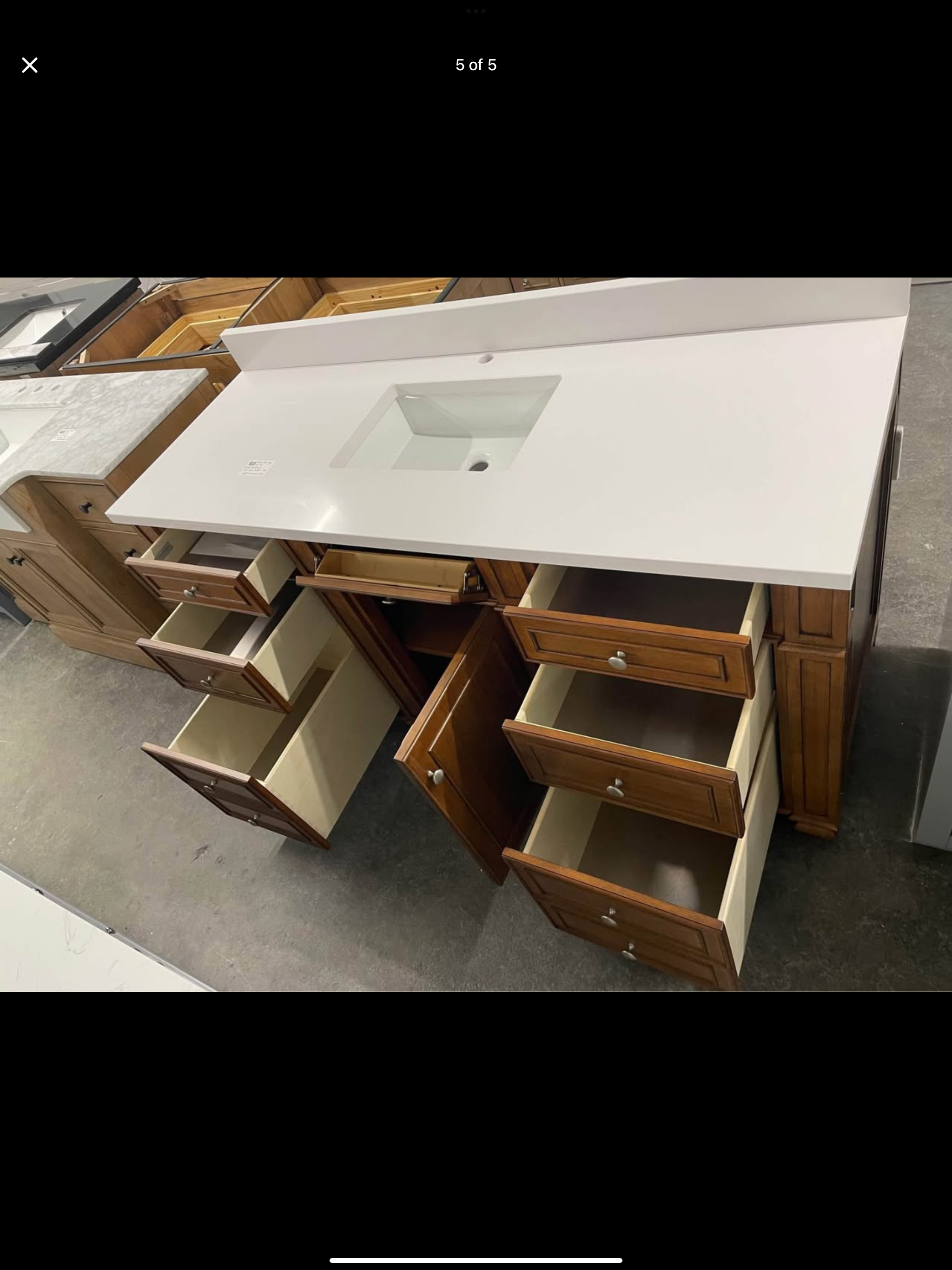 60”x22” vanity with quartz top