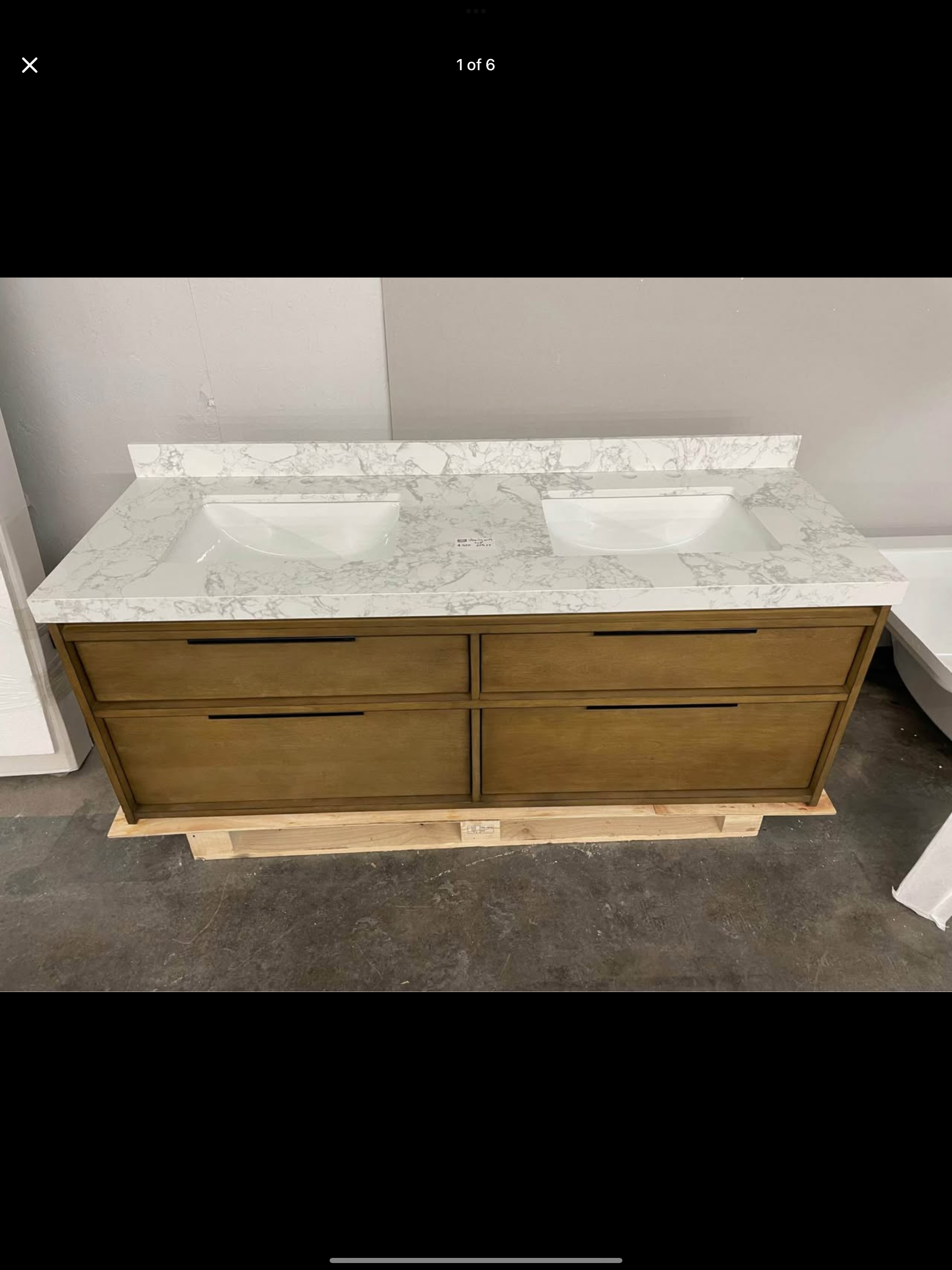 Vanity 60”x22” with top (Floating)