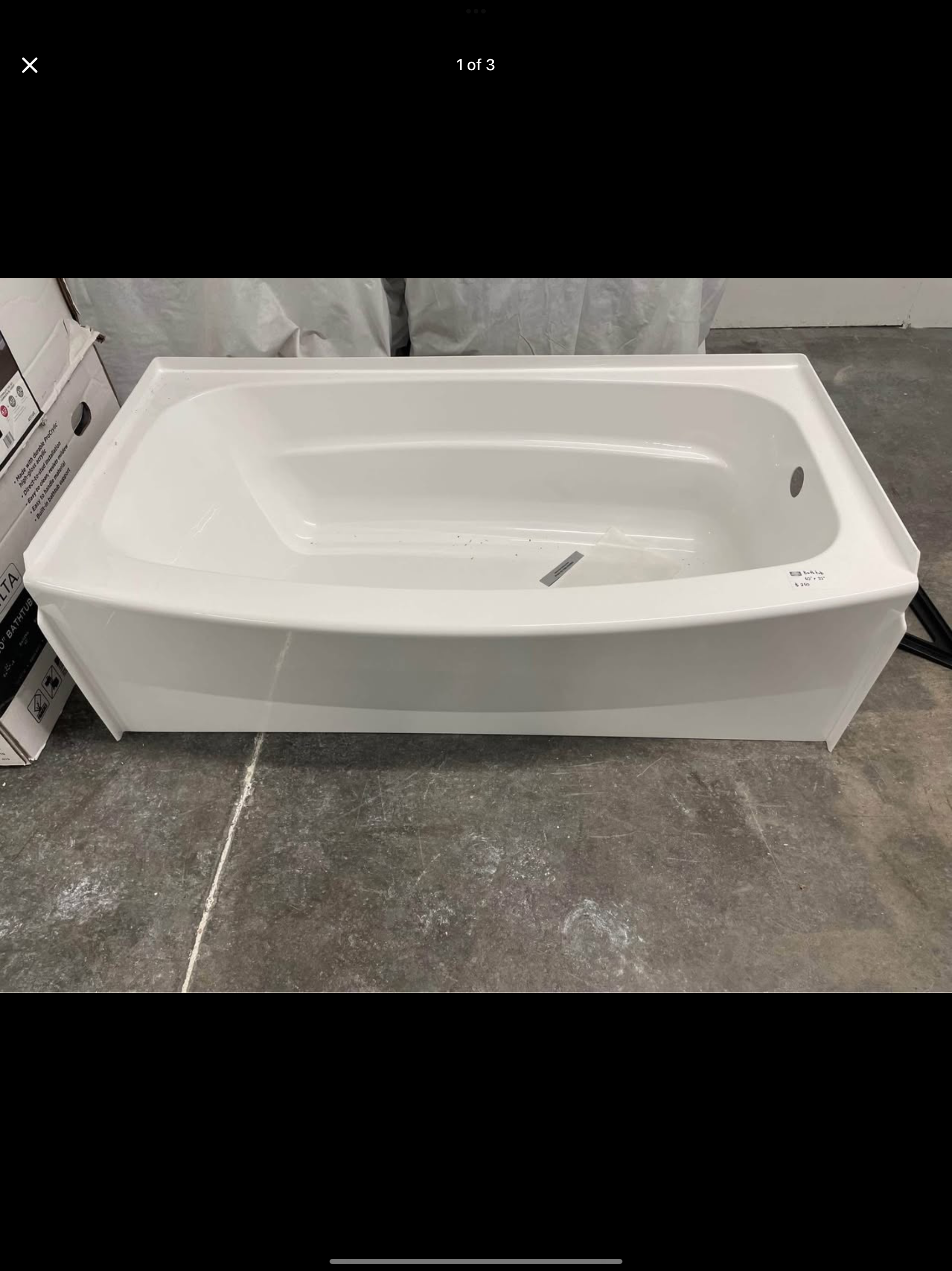 Bathtub 60 in. x 32 in DELTA