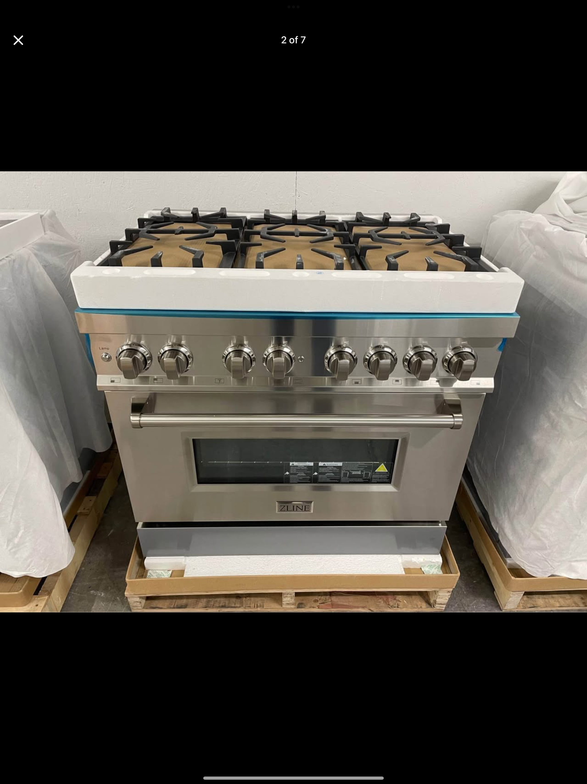 ZLINE 36 in. 4.6 cu. ft. Dual Fuel Range with 6 Burner Gas Cooktop and Electric Convection Oven