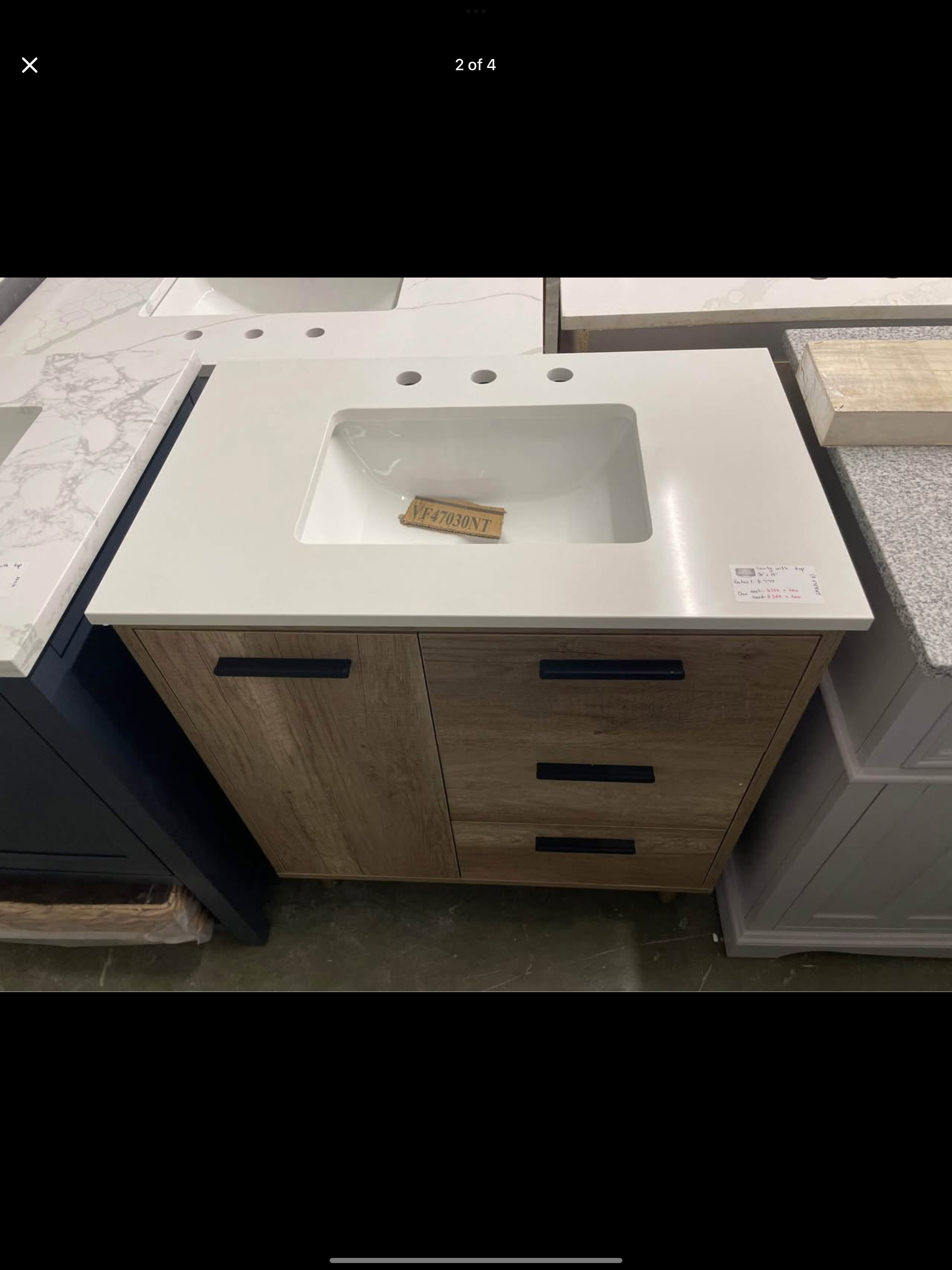30”x19” vanity with top