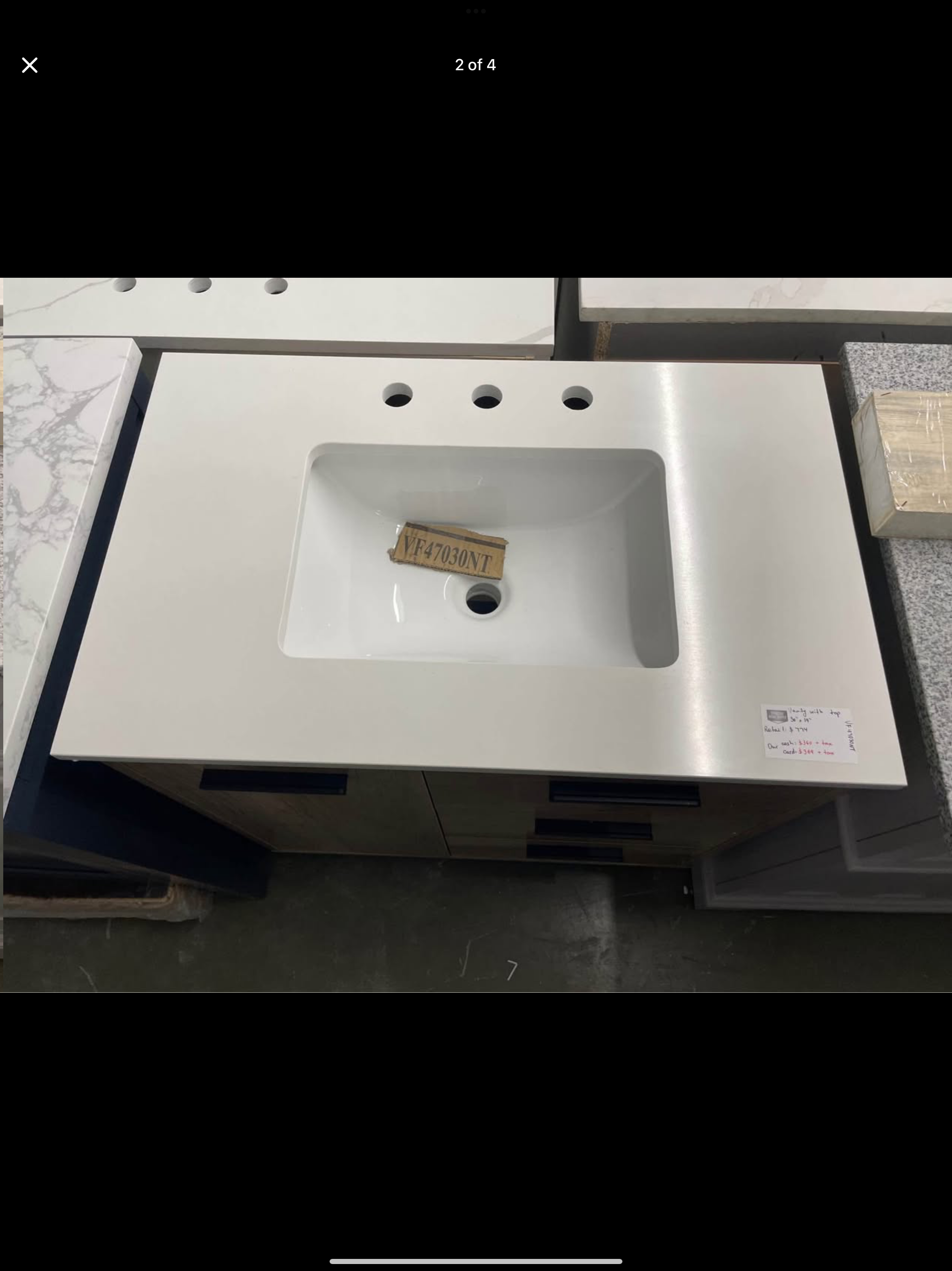 30”x19” vanity with top