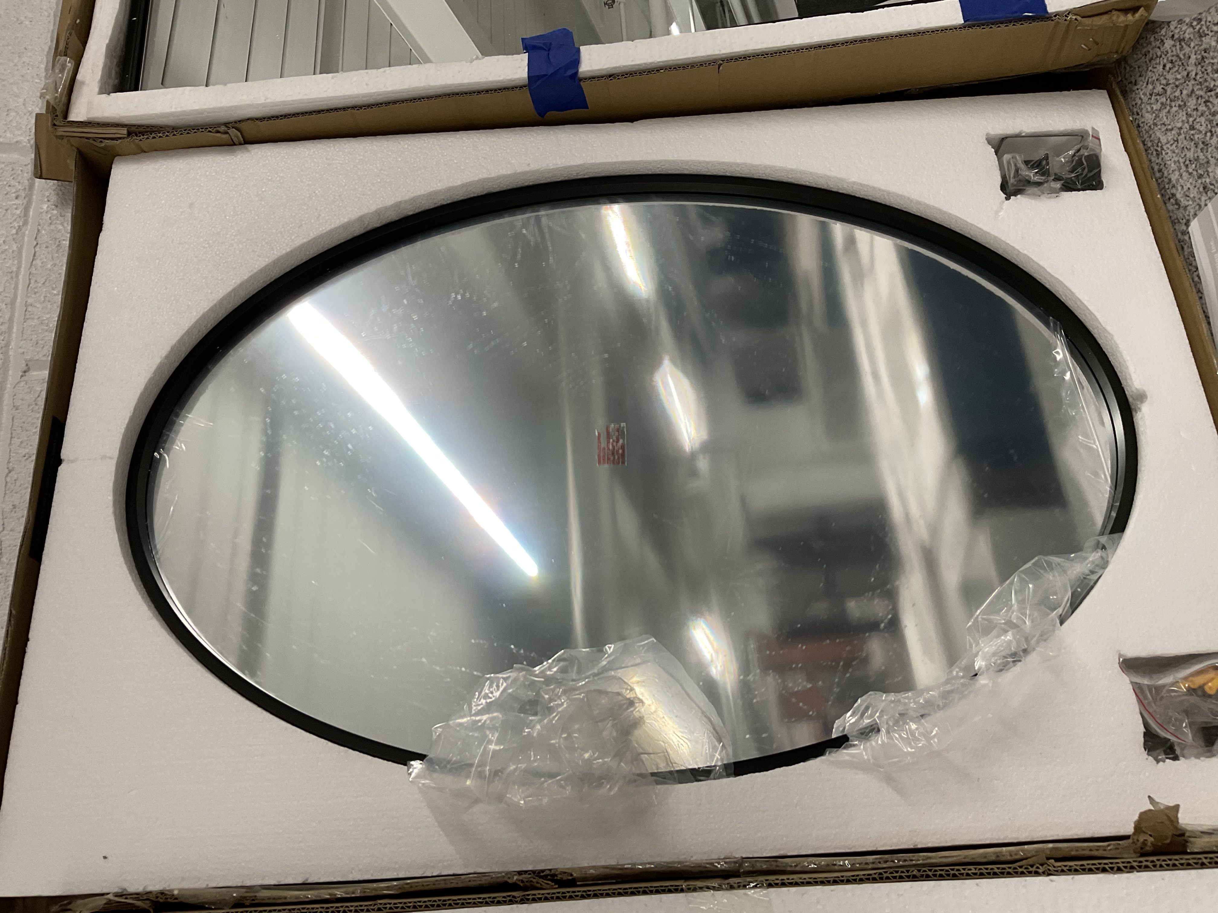 Elegant Lighting Everly 21" W x 32" H Transitional Oval Framed Bathroom Wall Mirror