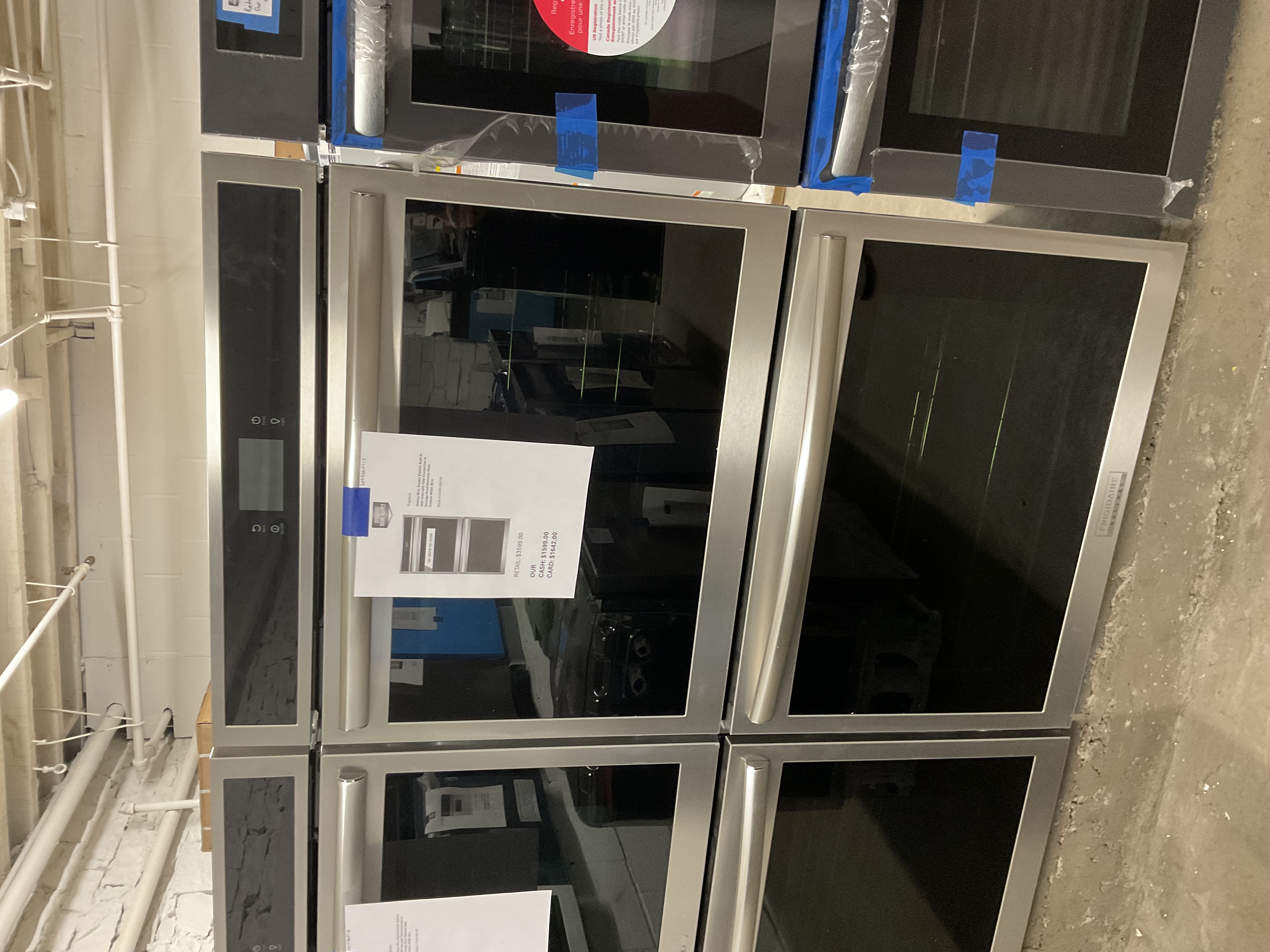 Frigidaire Gallery 30 in. Double Electric Built-In Wall Oven with Total Convection in Smudge-Proof Stainless Steel 2025060717