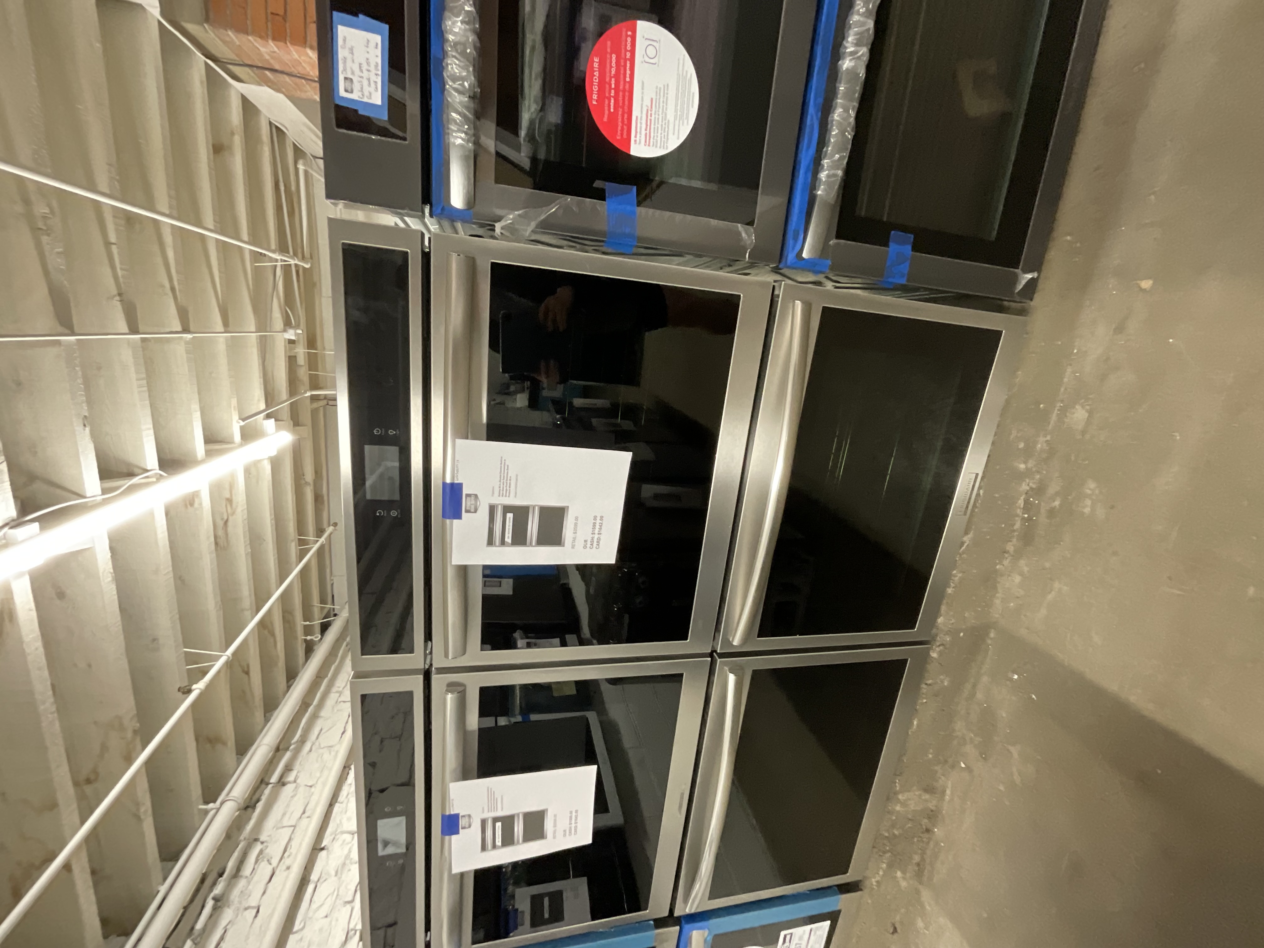 Frigidaire Gallery 30 in. Double Electric Built-In Wall Oven with Total Convection in Smudge-Proof Stainless Steel 2025060717