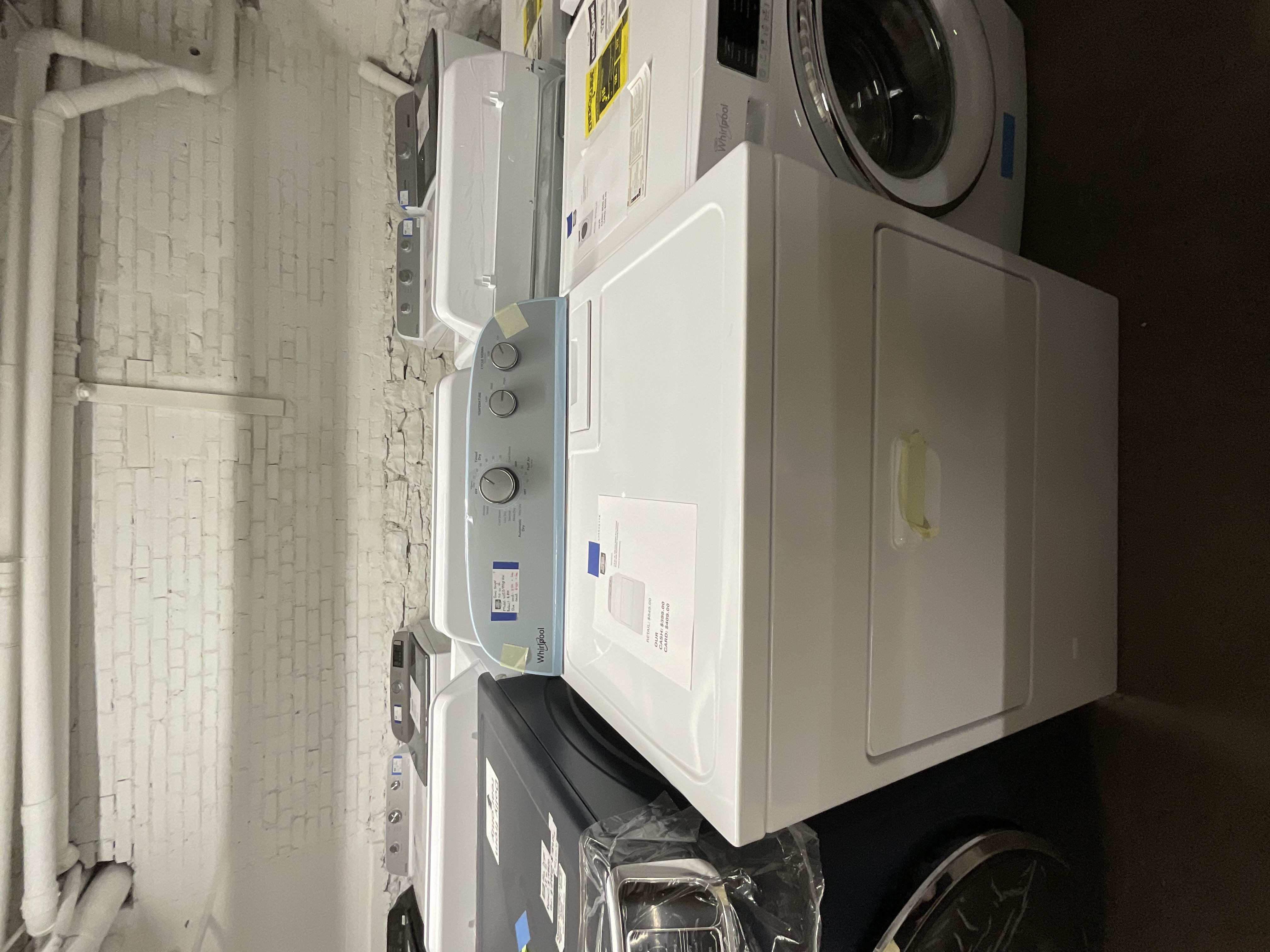 Whirlpool 7.0 cu. ft. 120-Volt White Gas Vented Dryer with AUTODRY Drying System 202506116