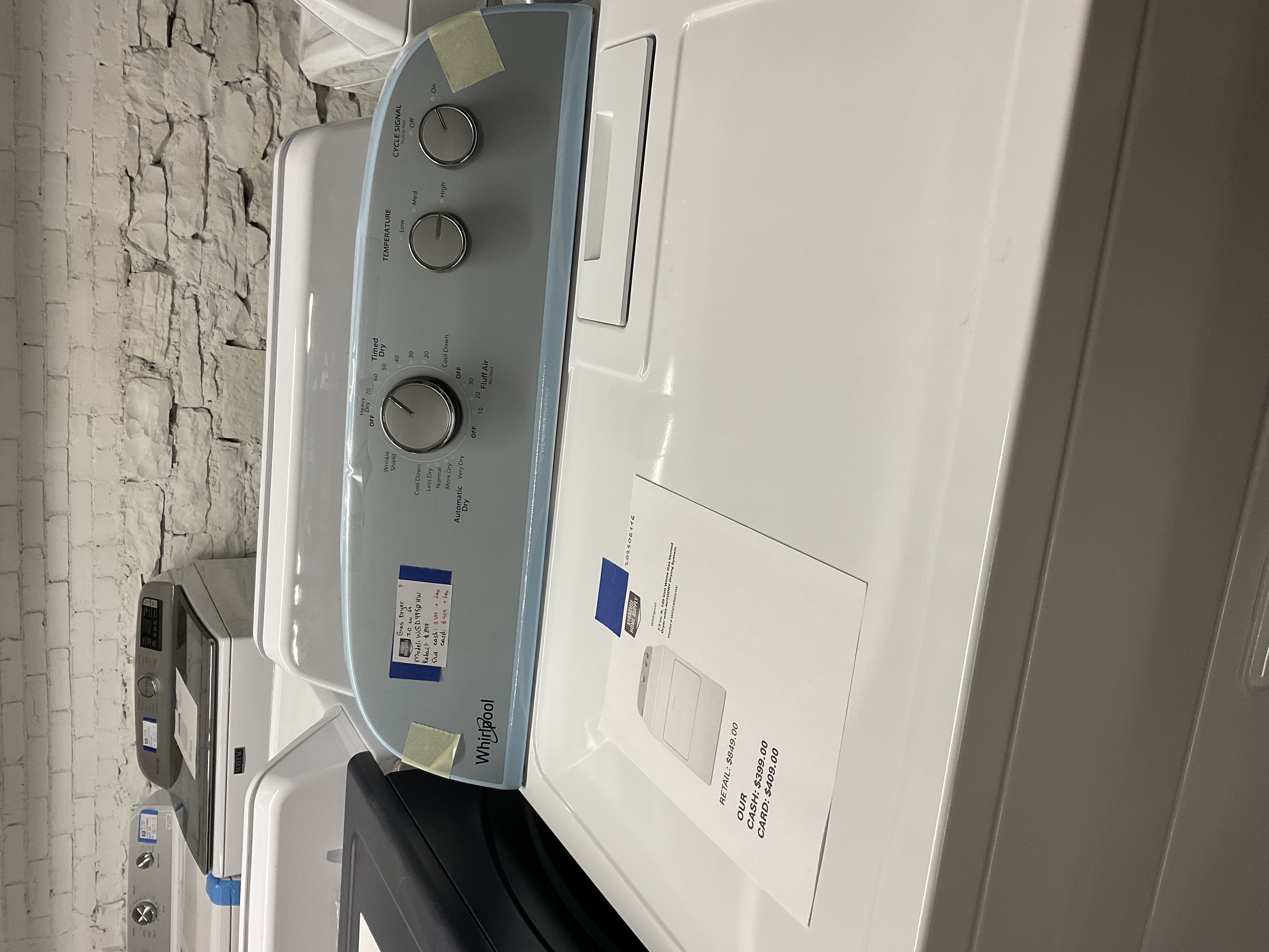 Whirlpool 7.0 cu. ft. 120-Volt White Gas Vented Dryer with AUTODRY Drying System 202506116