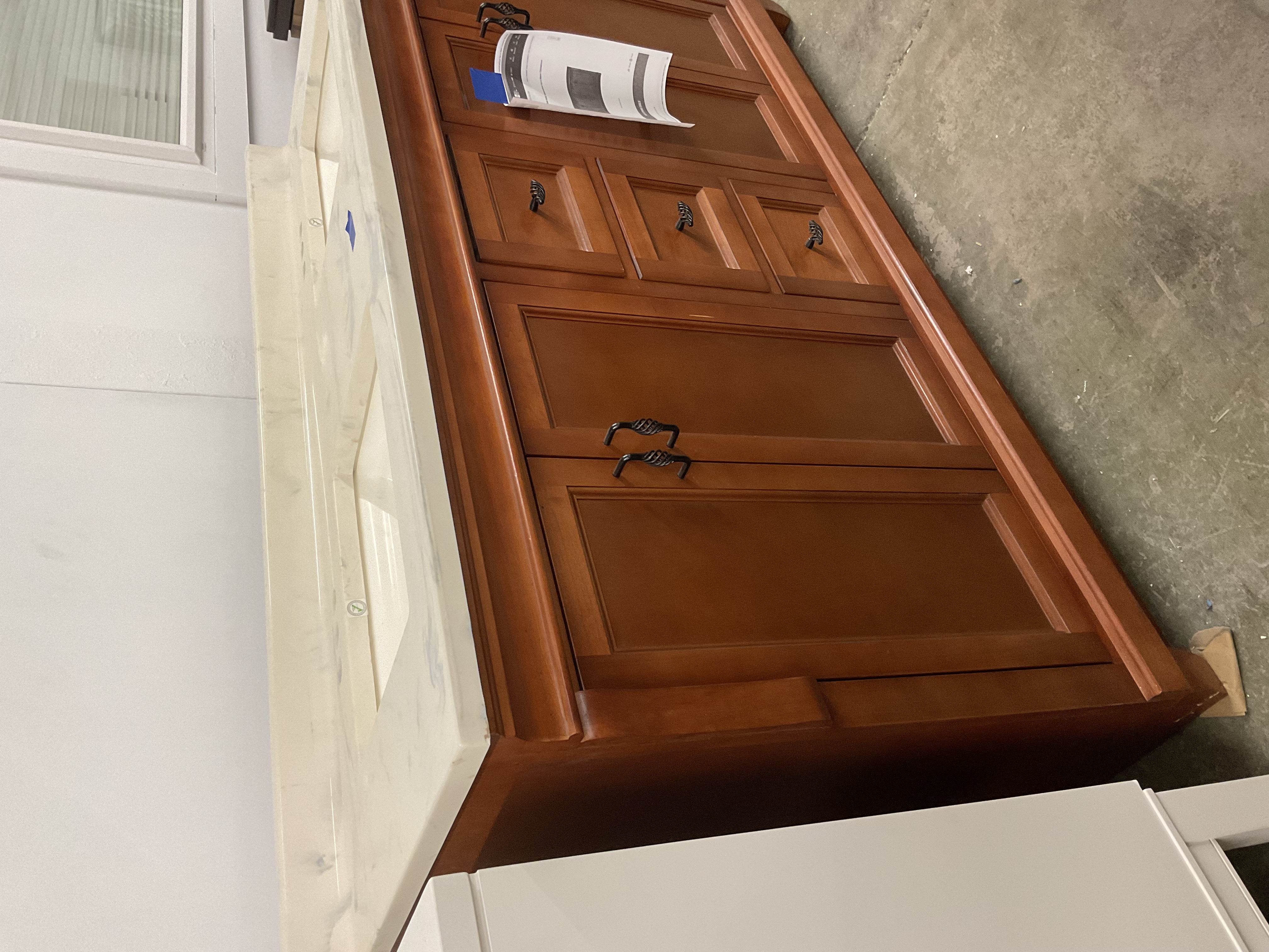 61"x 22" vanity with top 202506142
