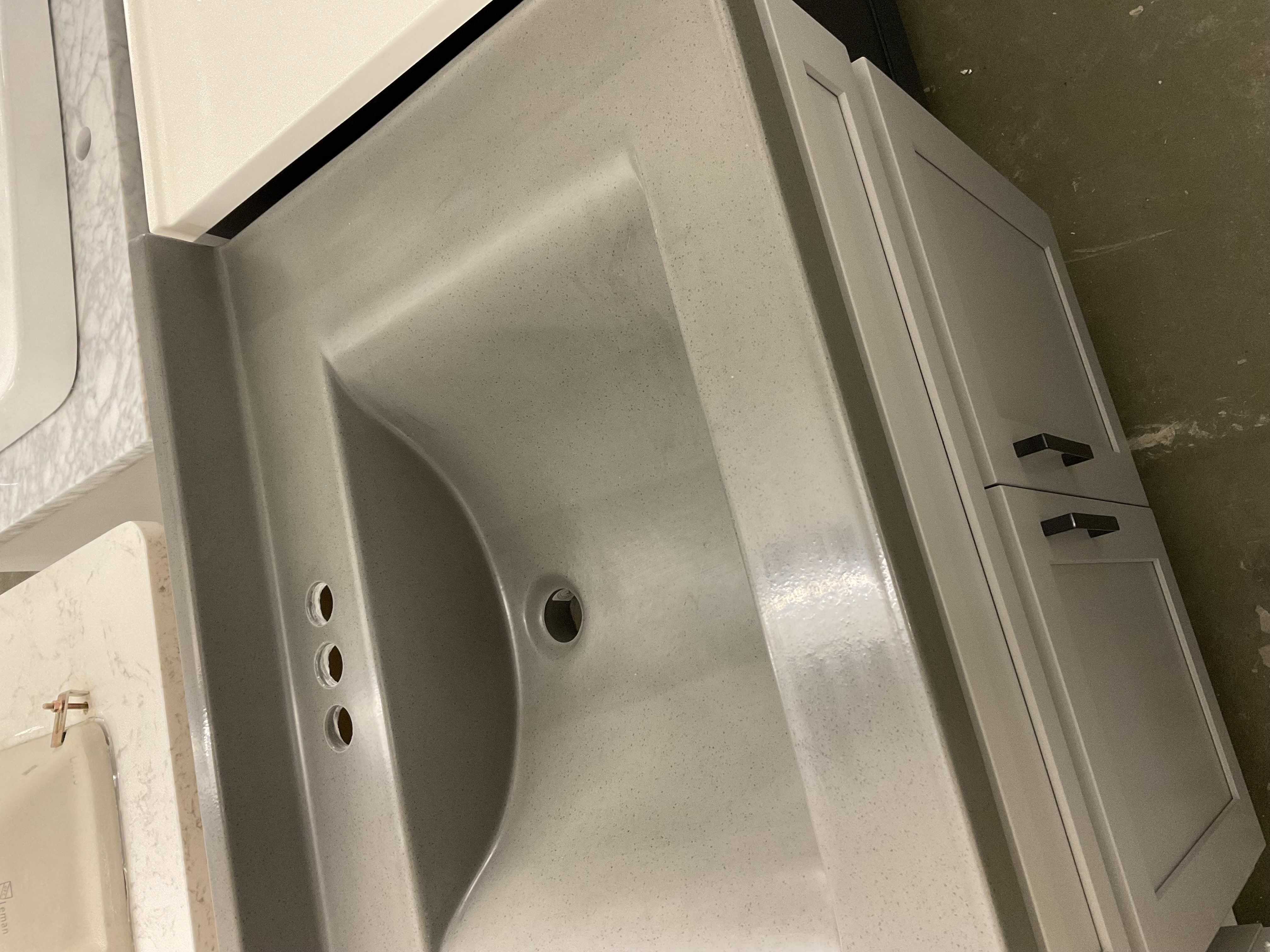 31"x 22" vanity with top 202506275
