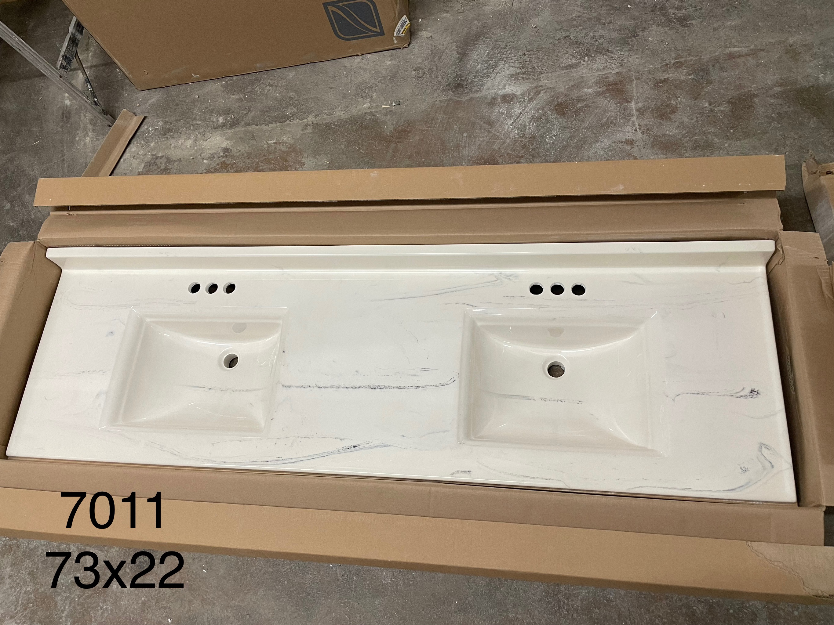 Vanity top 73x22 7011