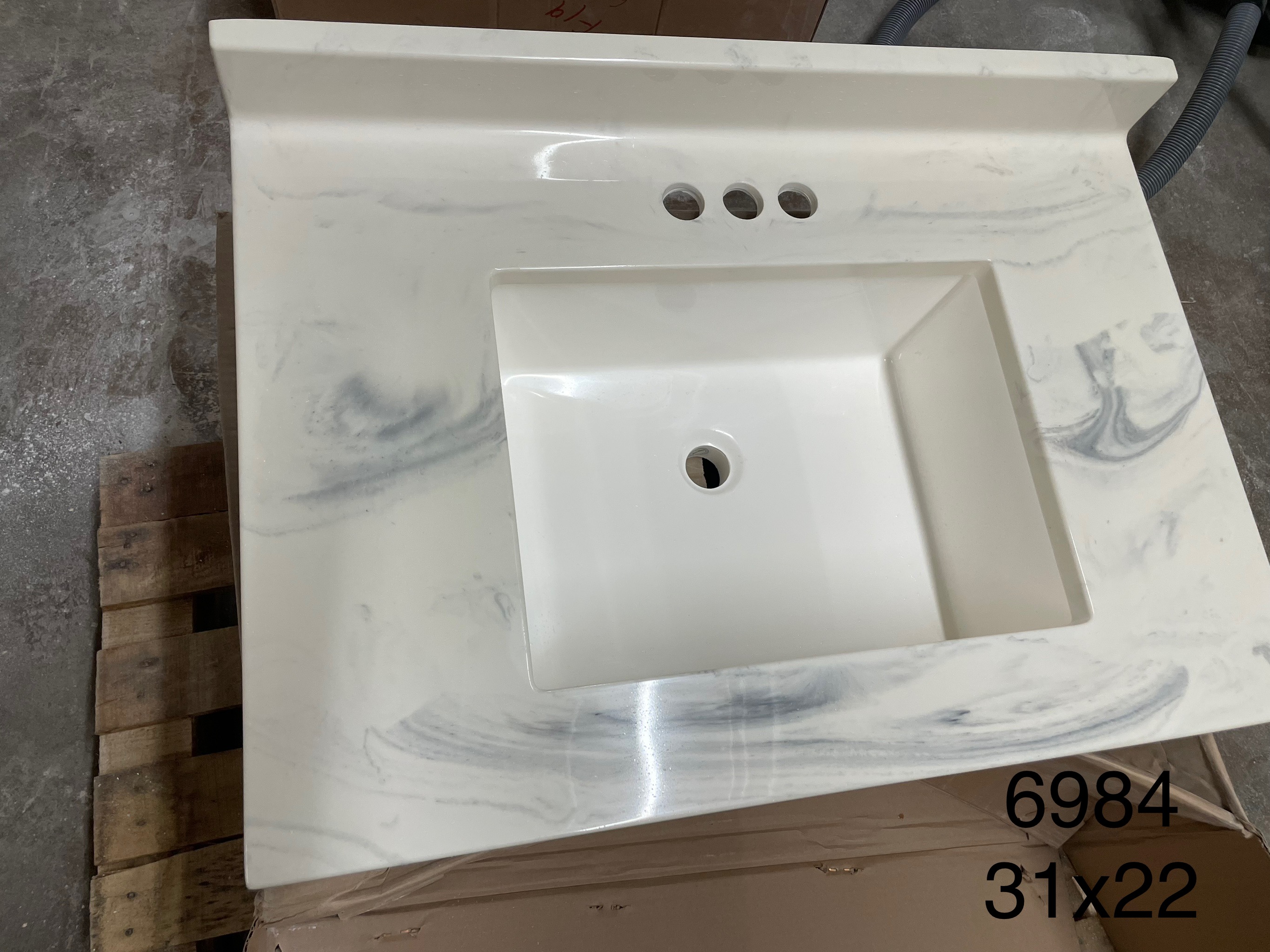 Vanity top 31x22 6984