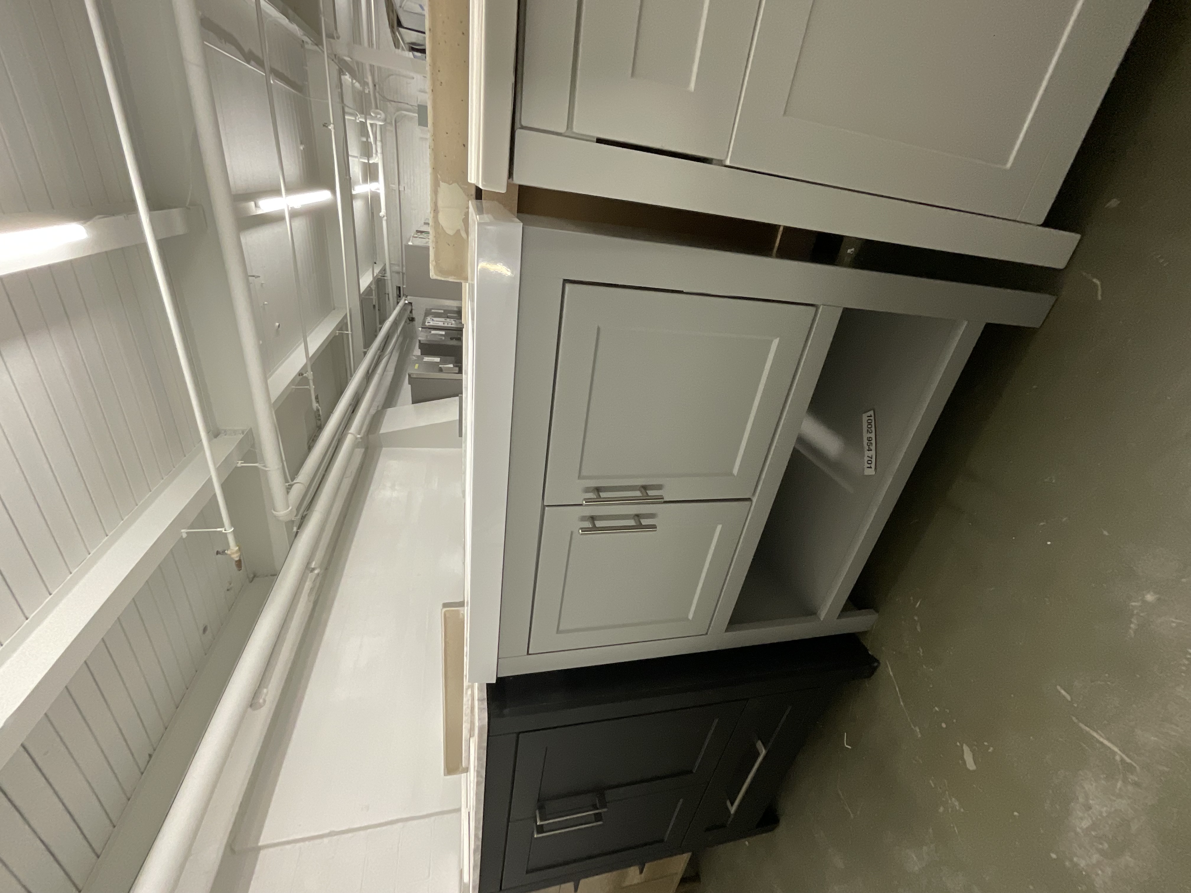 30"x 19" vanity with top 202509088