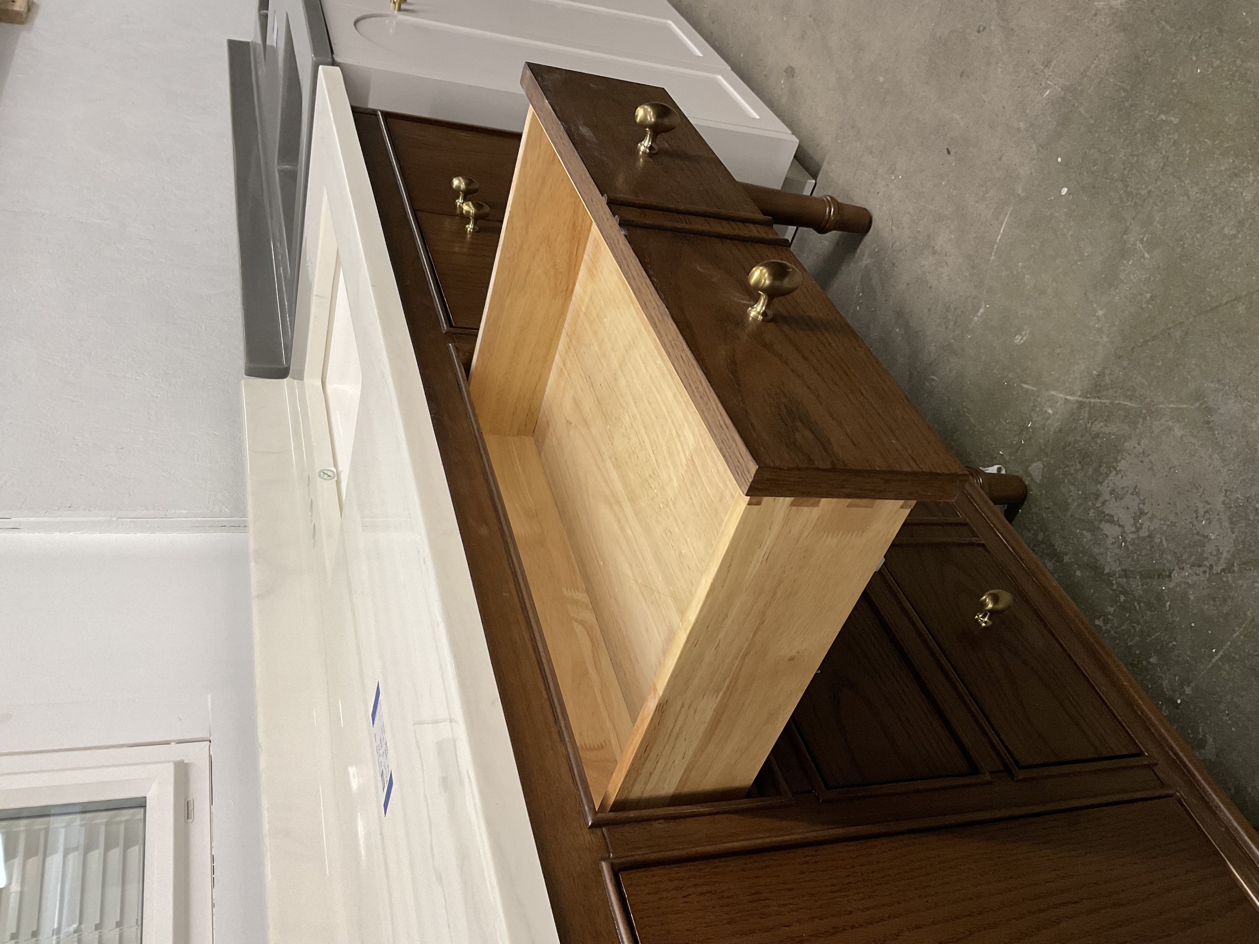73"x 22" vanity with top 202509172
