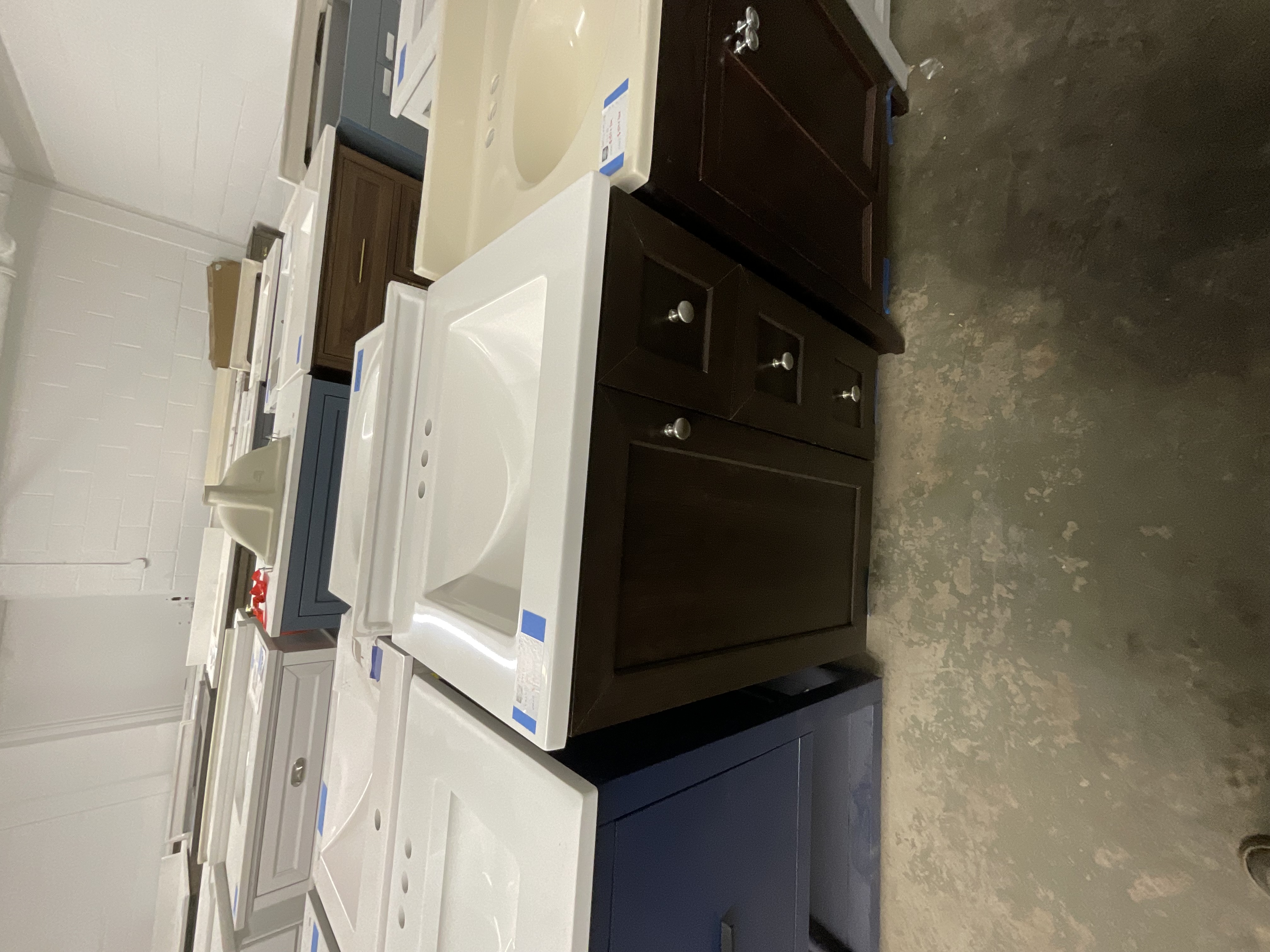 Vanity with top 24x18.5 2026071002