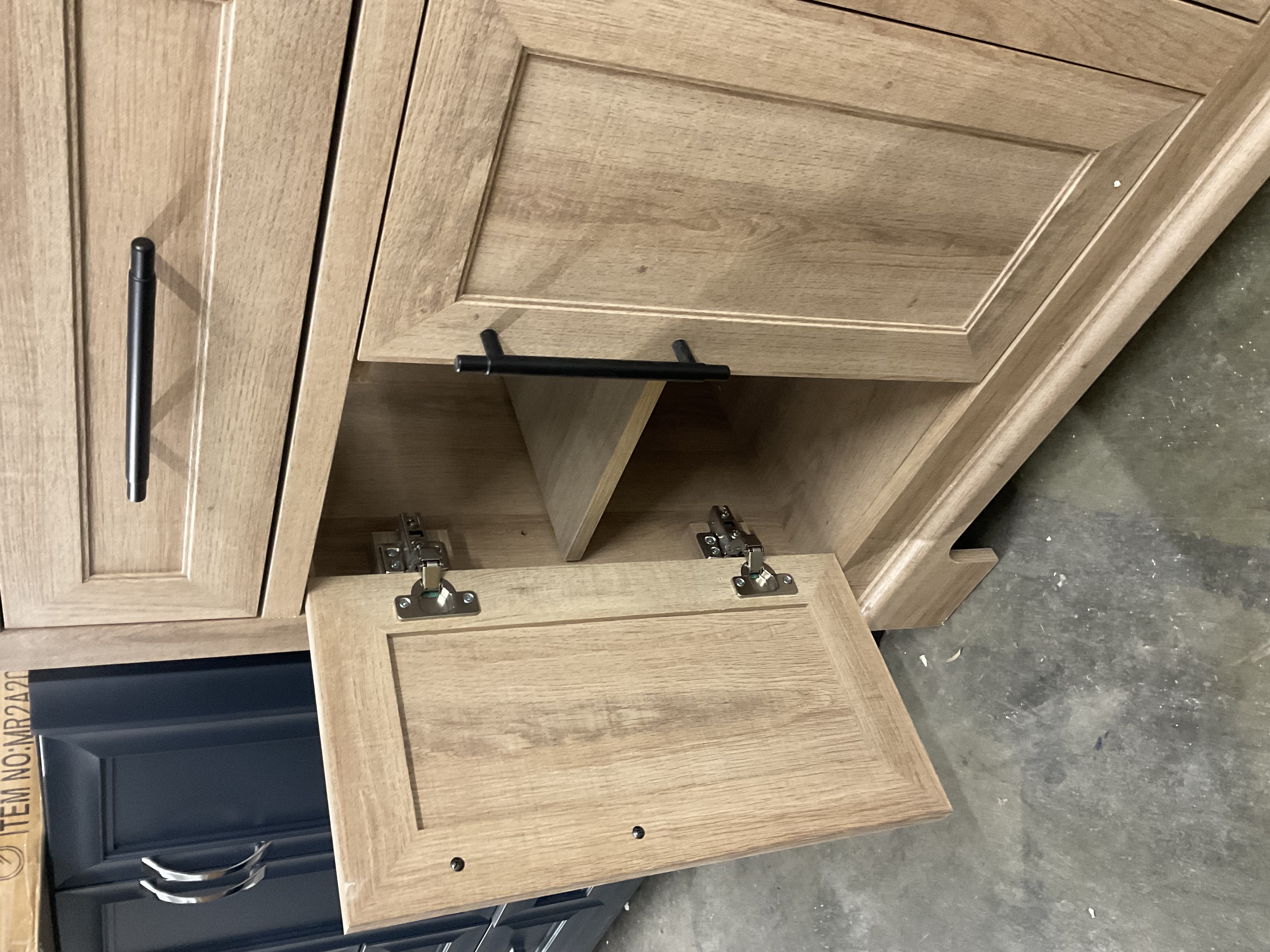 60"x 19" vanity with top 202509175