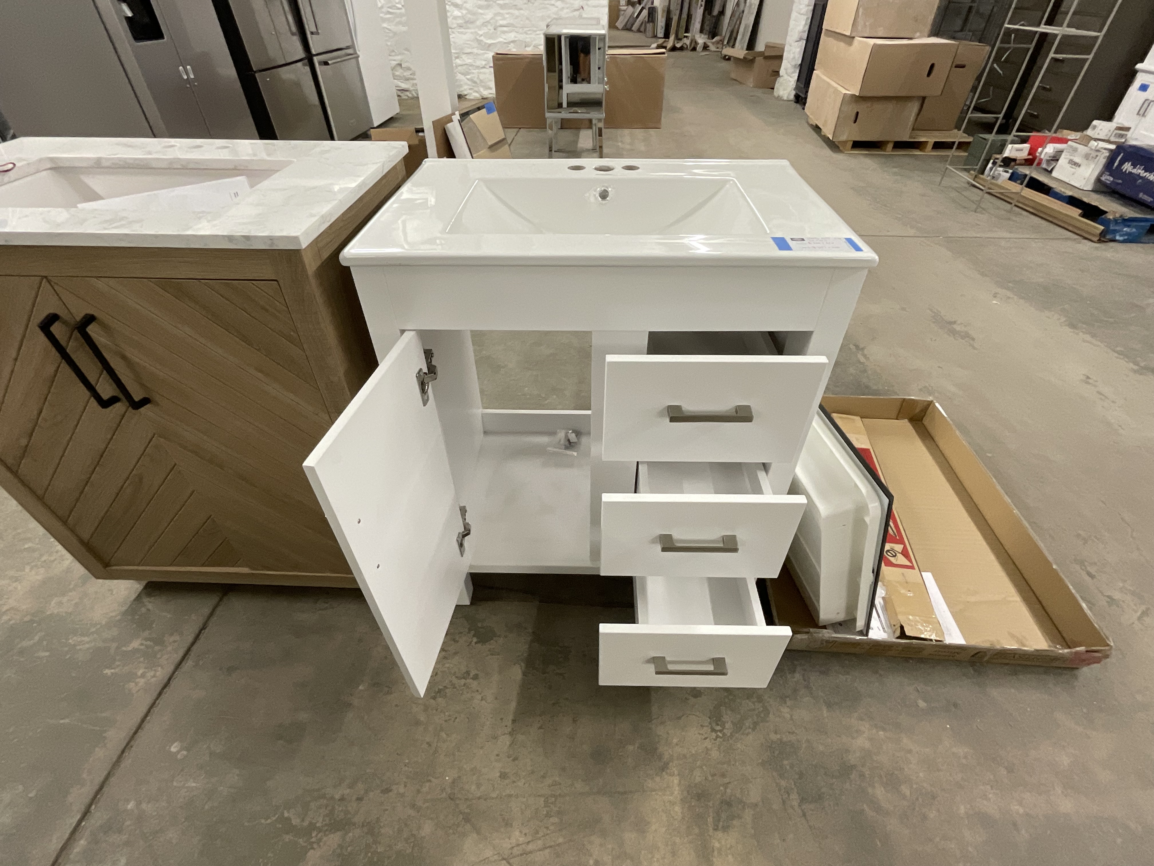 Vanity with top 28x18.5 2026070901