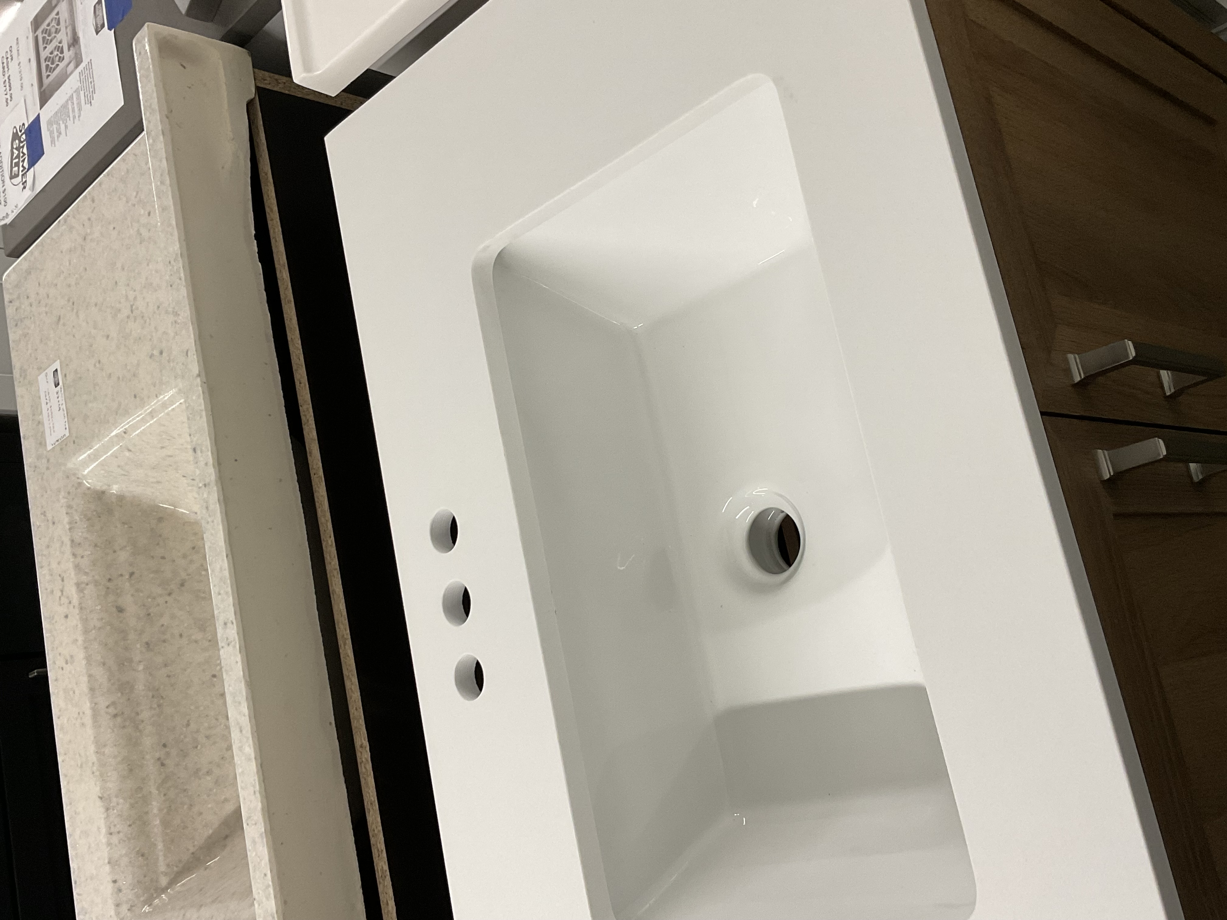 30"x 19" vanity with top 202509087