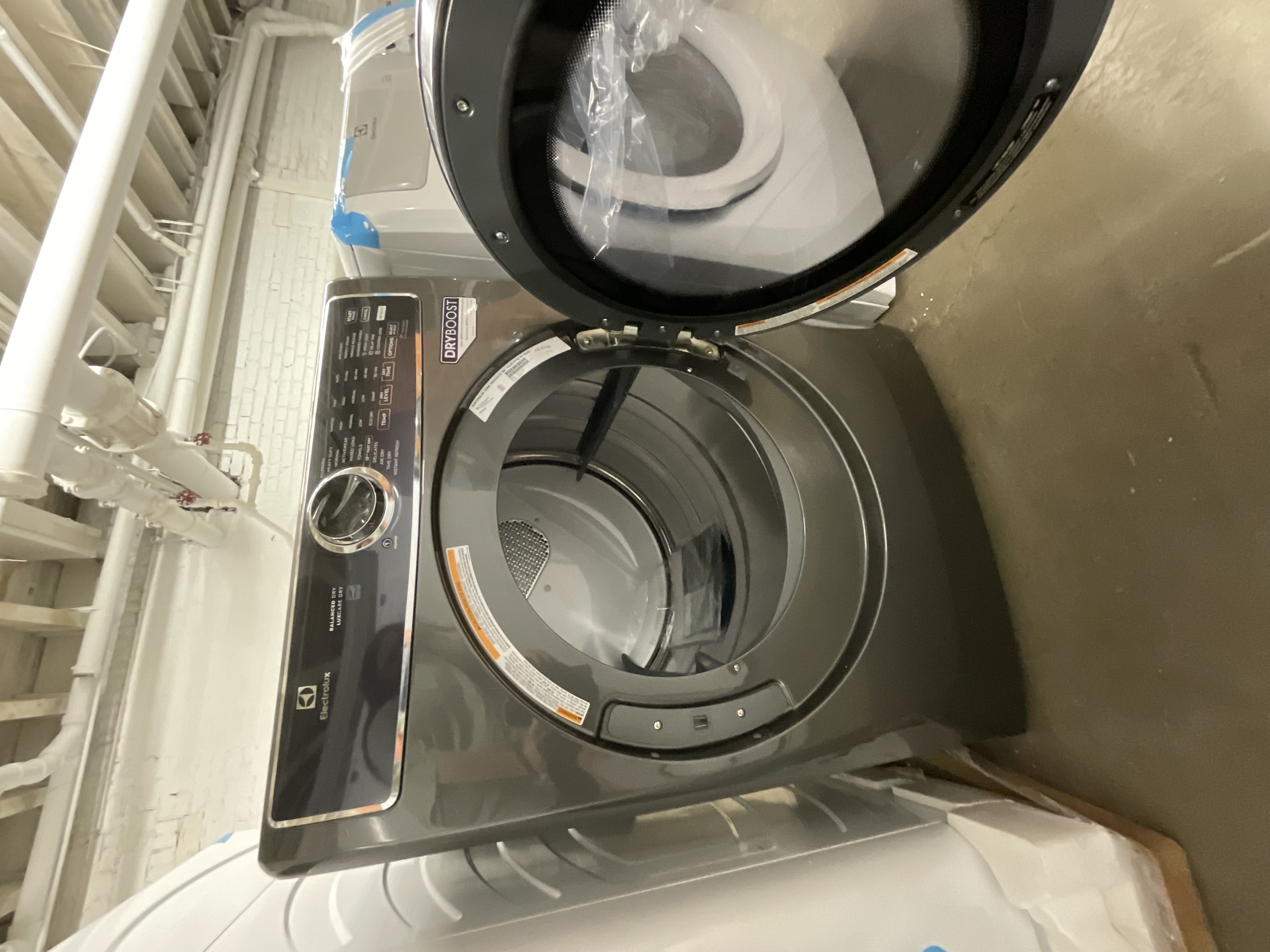 Electrolux 8 cu. ft. vented Front Load Stackable Electric Dryer in Titanium with LuxCare Dry and Perfect Steam 2025071620