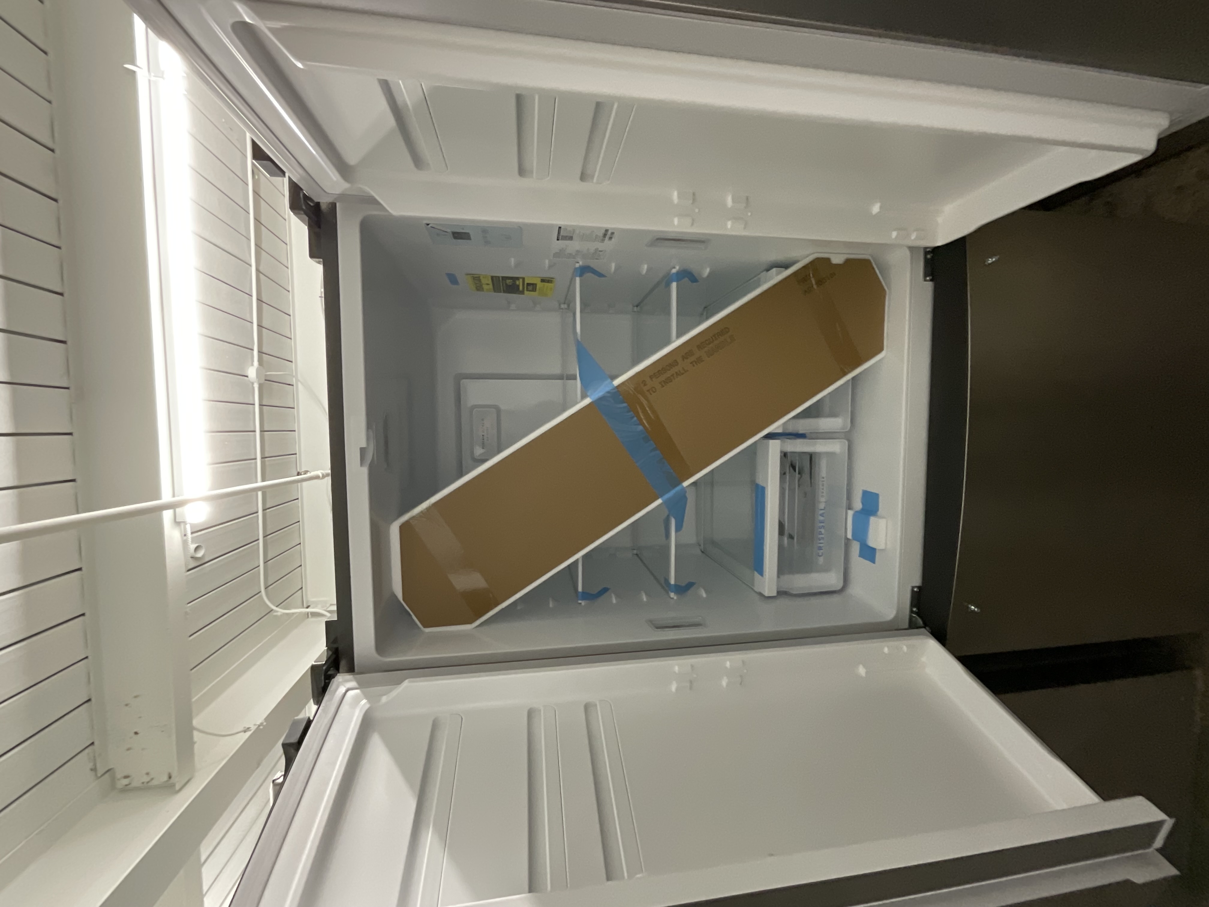 Frigidaire 31.5 in. 18 cu. ft. Counter Depth French Door Refrigerator in Fingerprint-Resistant Stainless Look 2025092611
