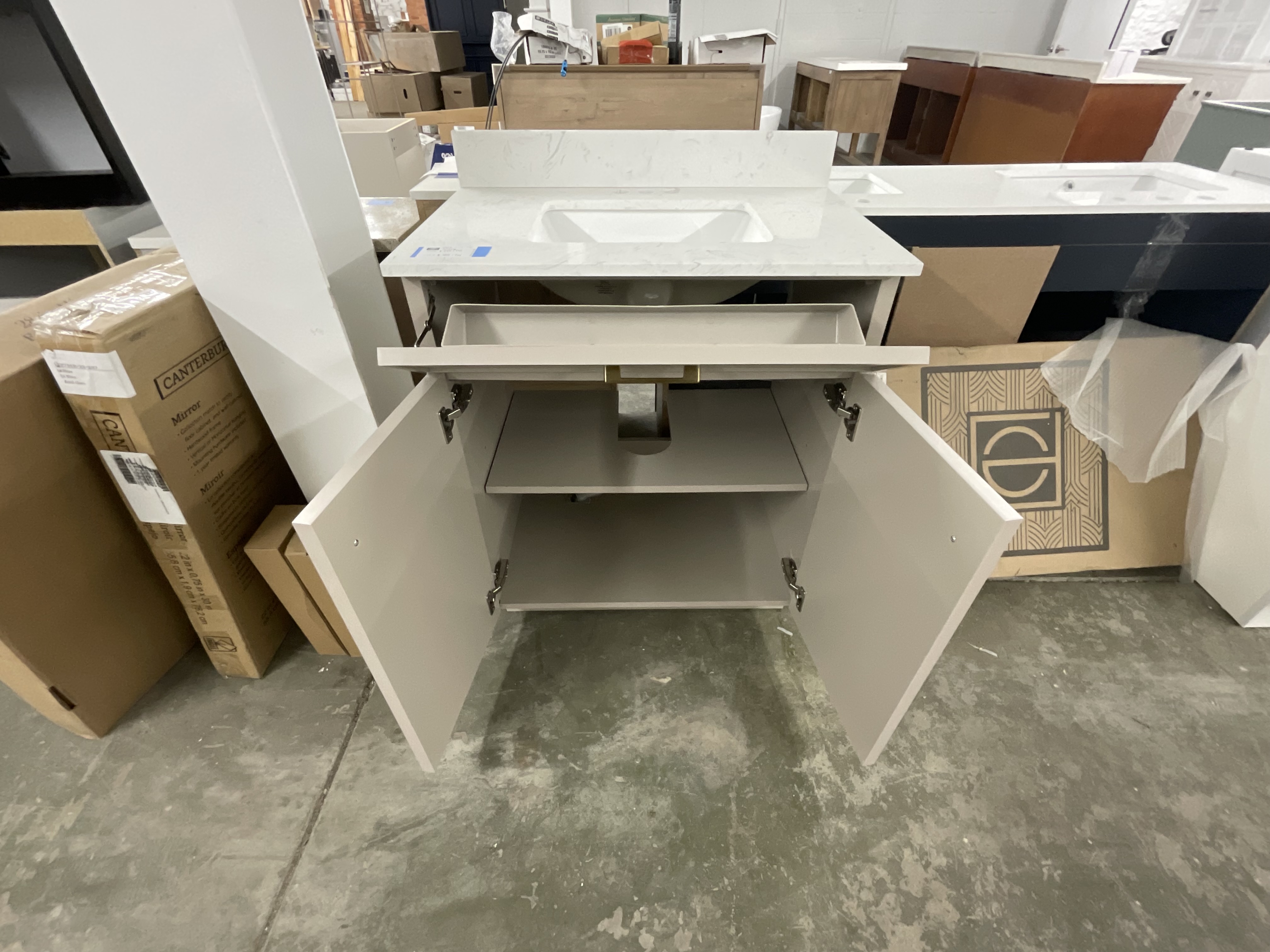 Vanity with top 30x20