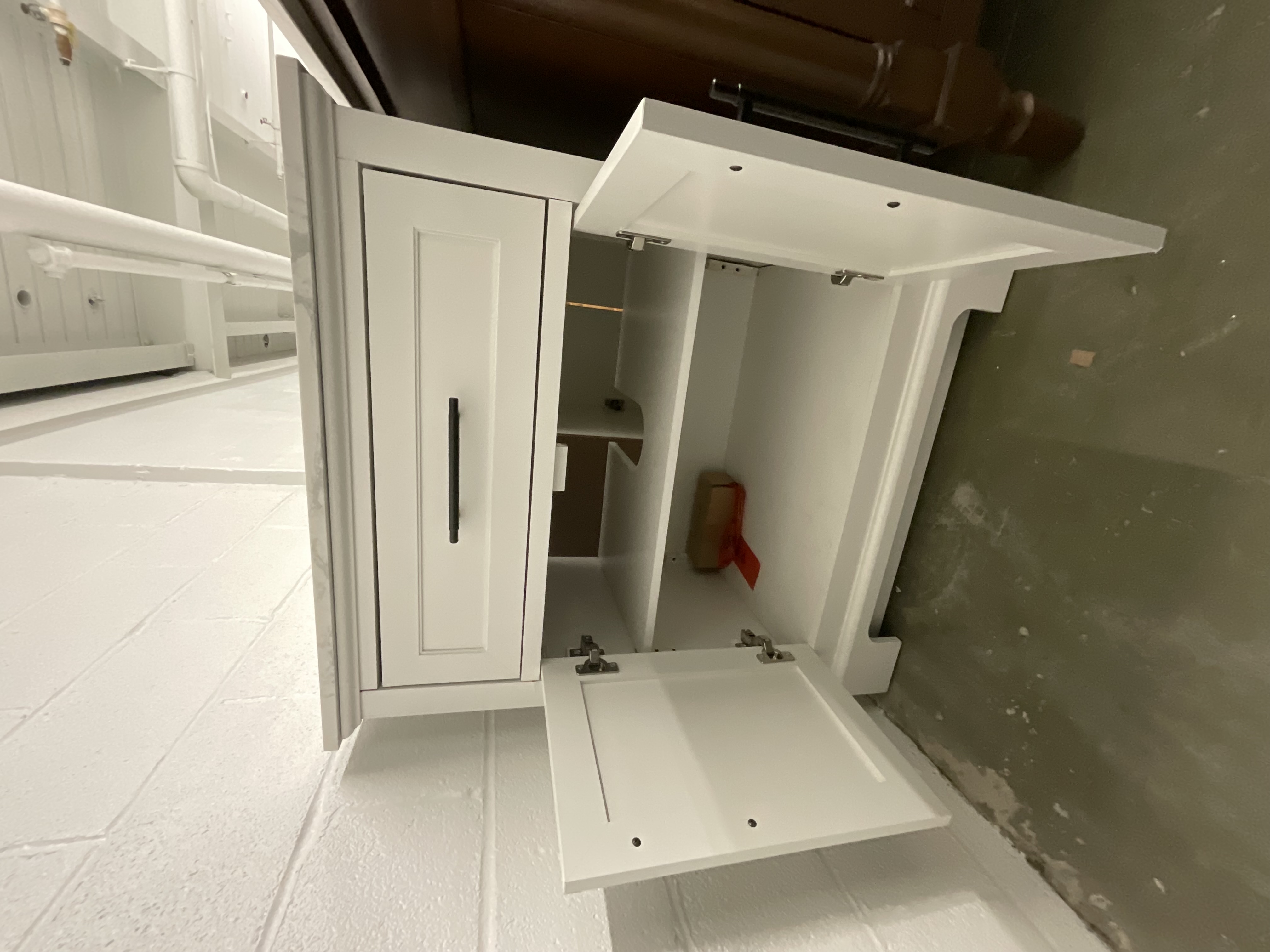 30"x 19" vanity with top 202509089