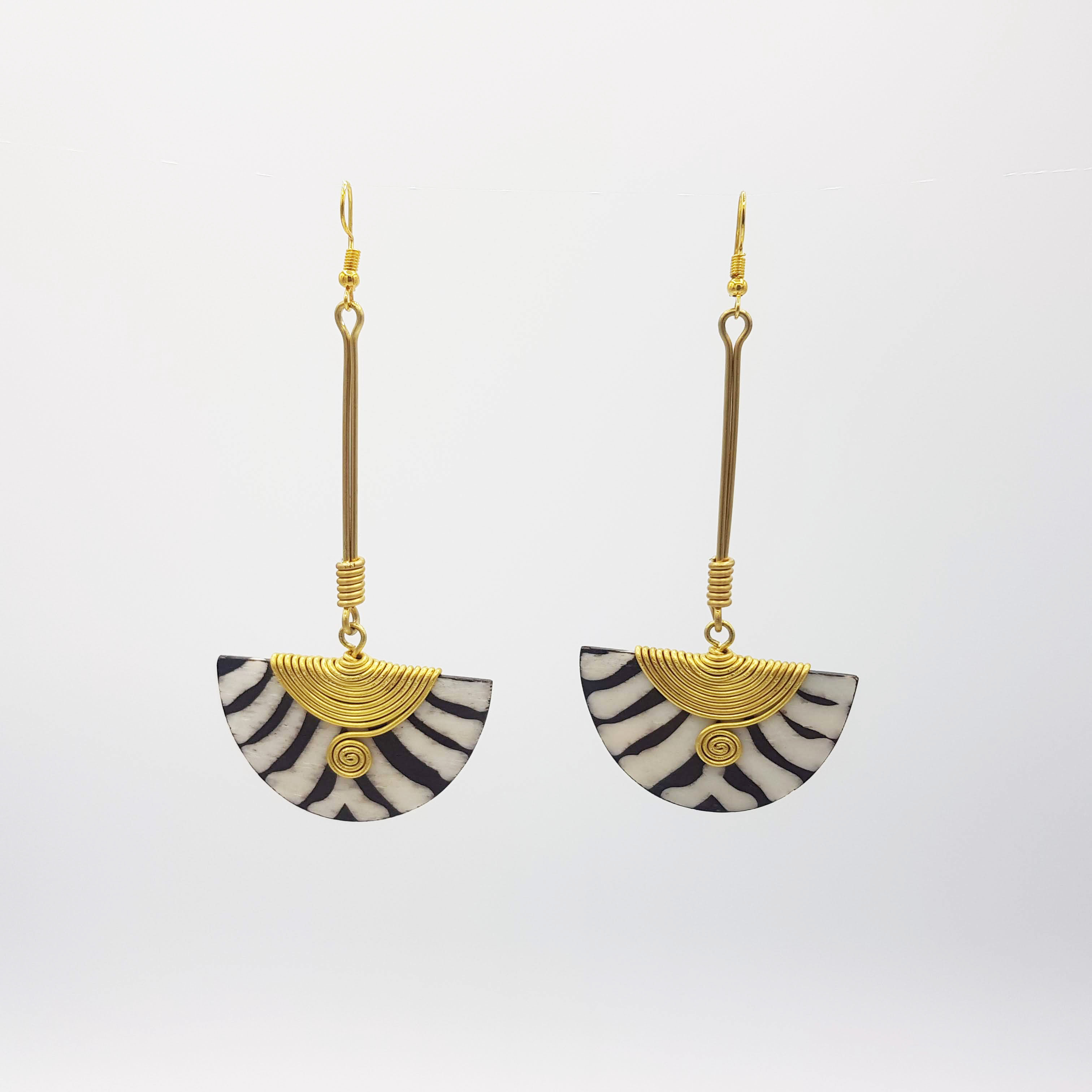 Boucles d'oreilles félines noir blanc