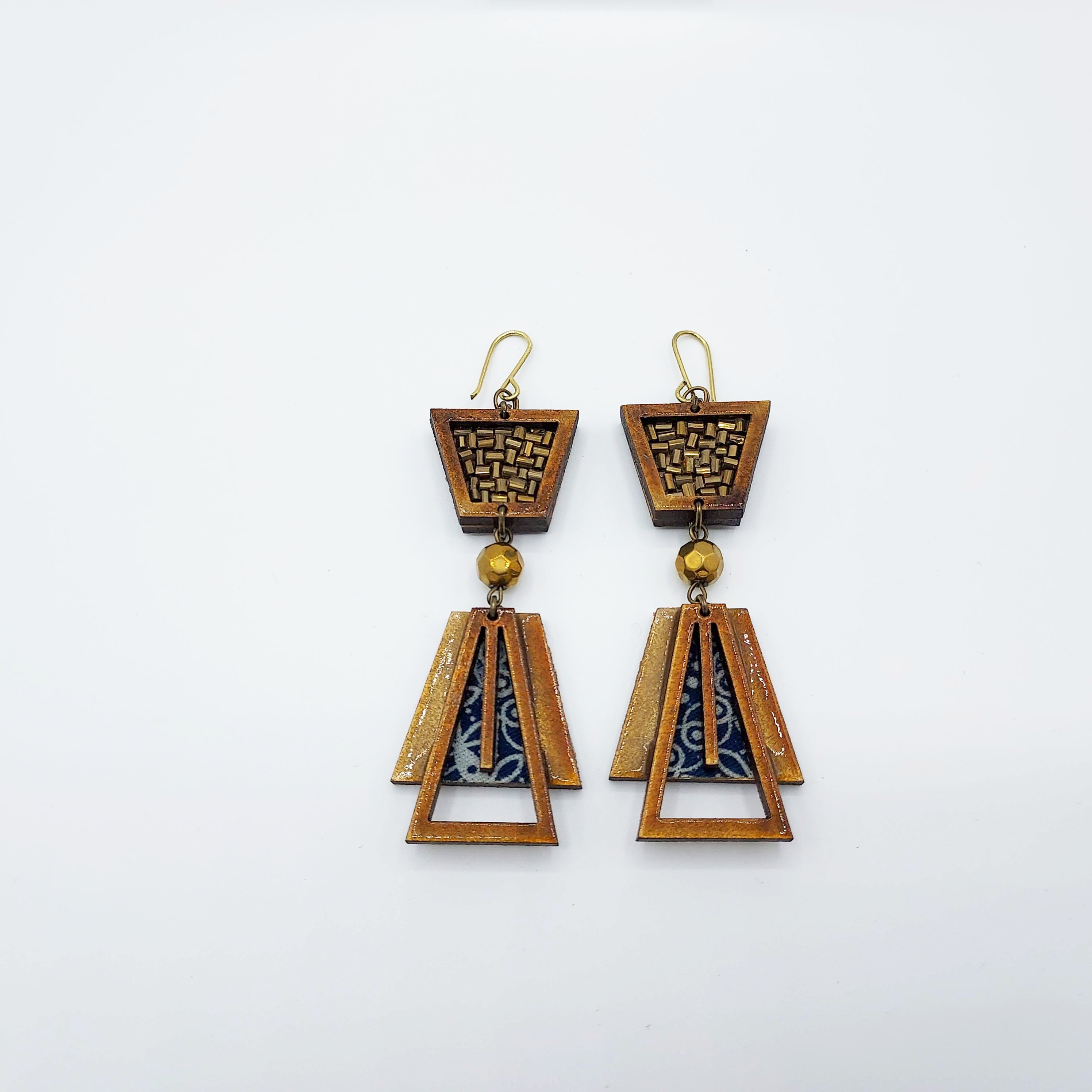 Boucles d'oreilles design en bois