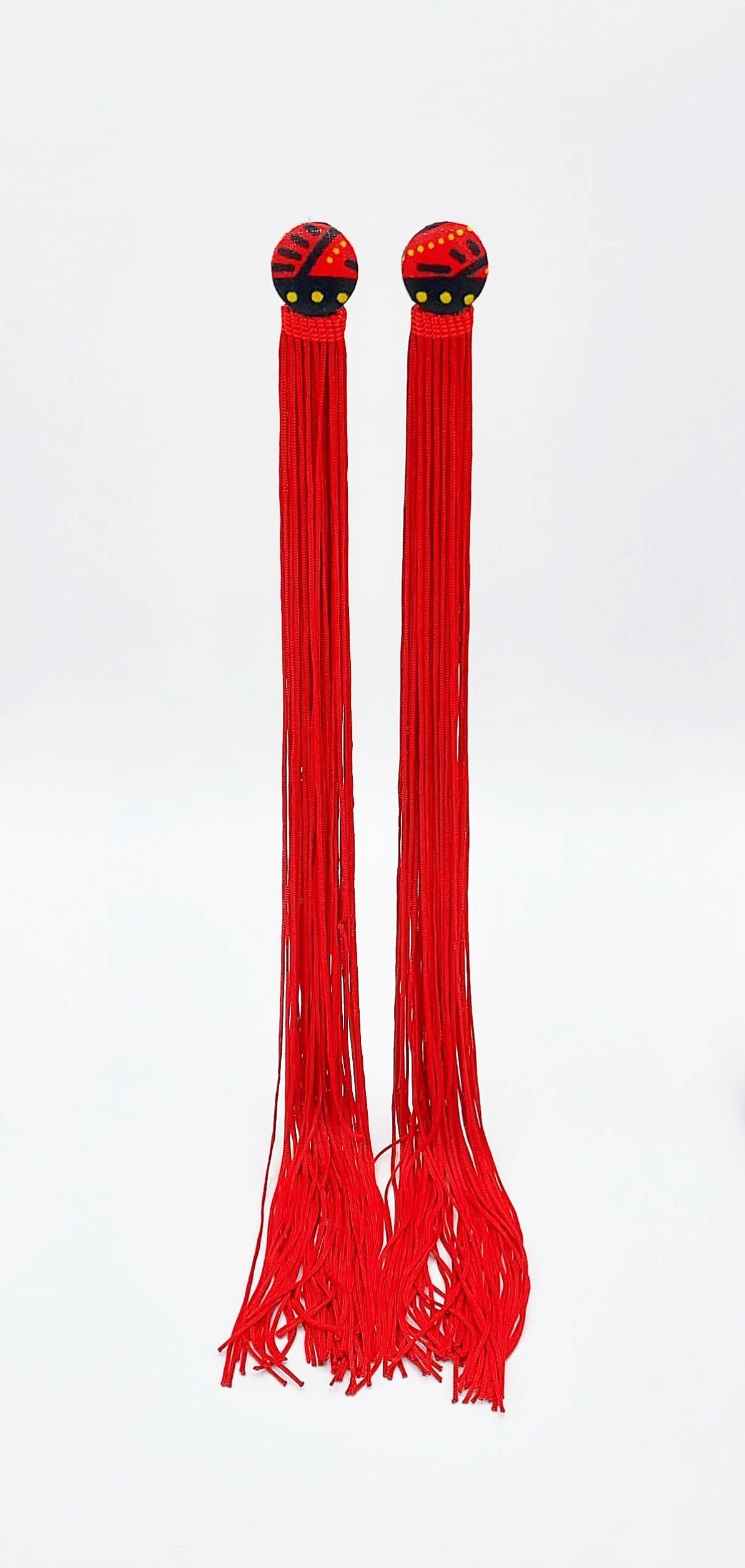 Paire de boucles d'oreilles à franges rouges