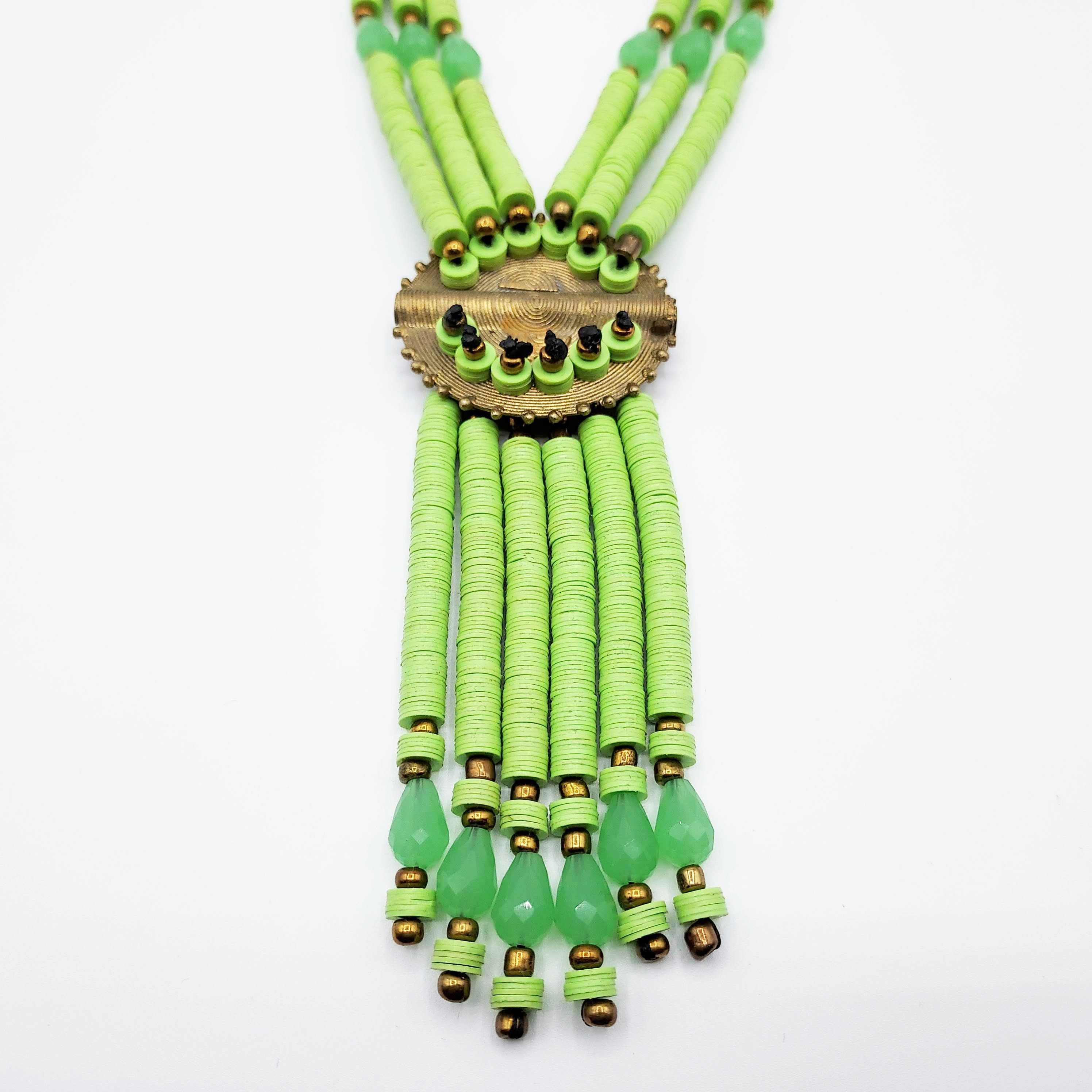 Collier multi-rang en perles vertes