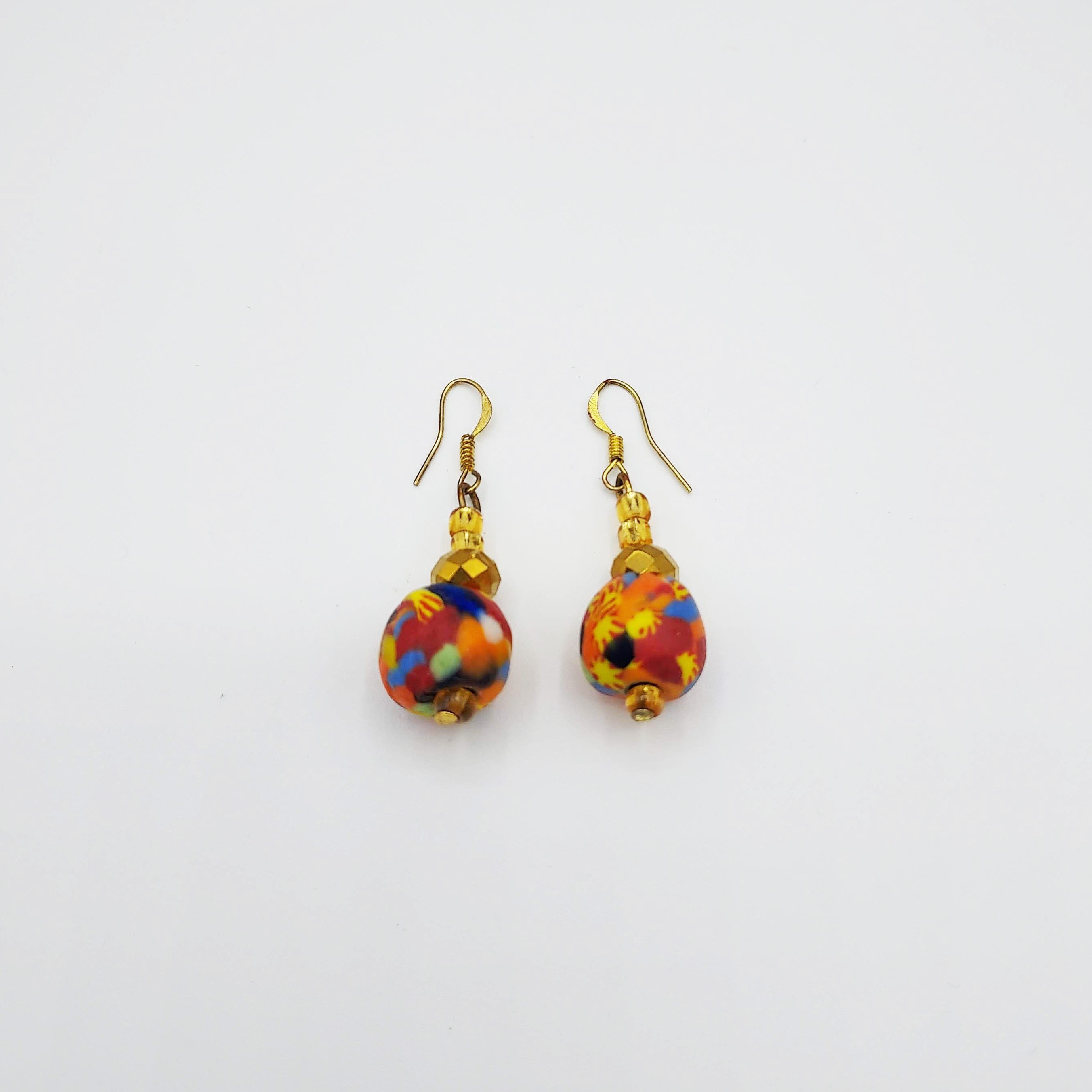 Boucles d'oreilles en verre coloré