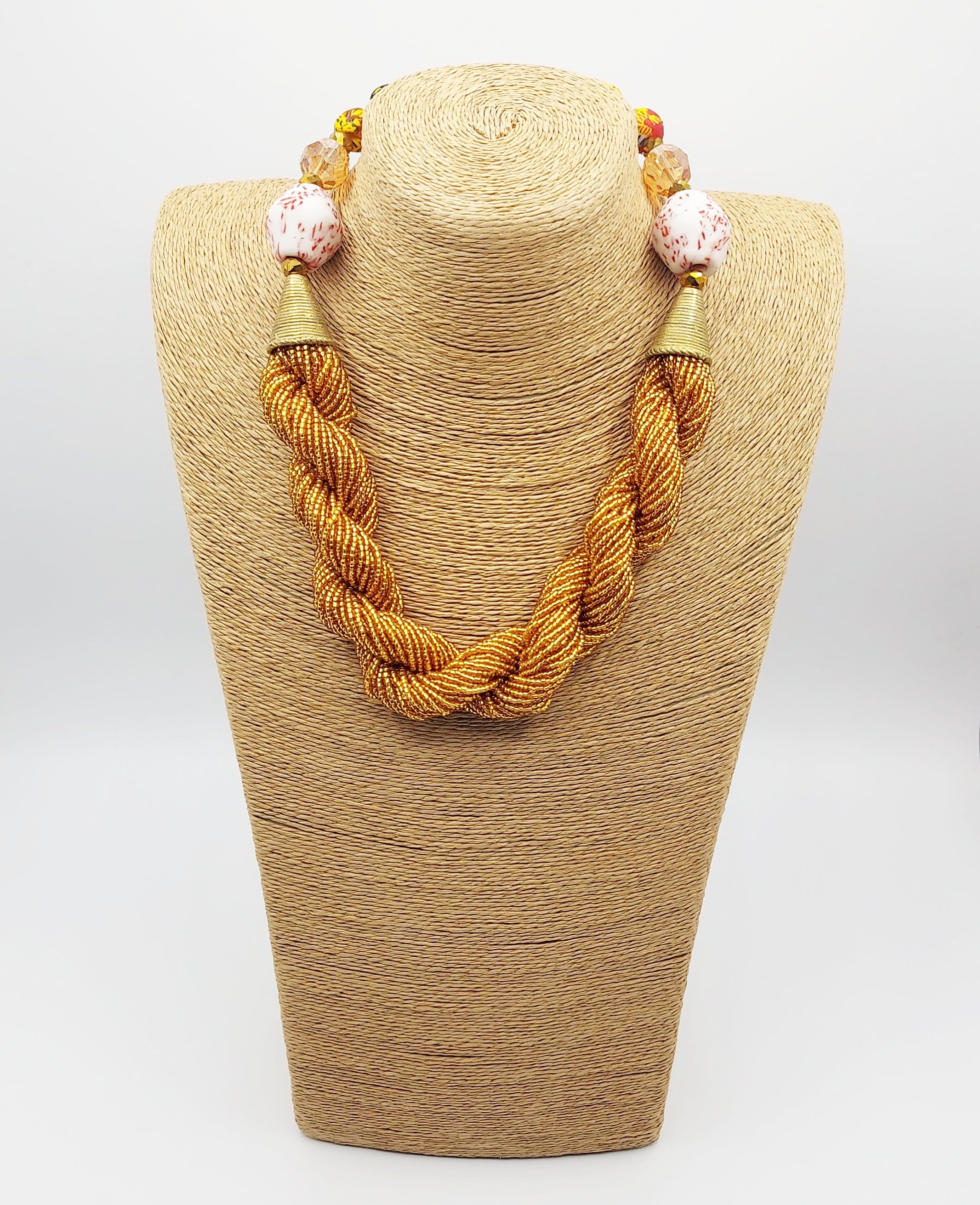 Collier tressé doré