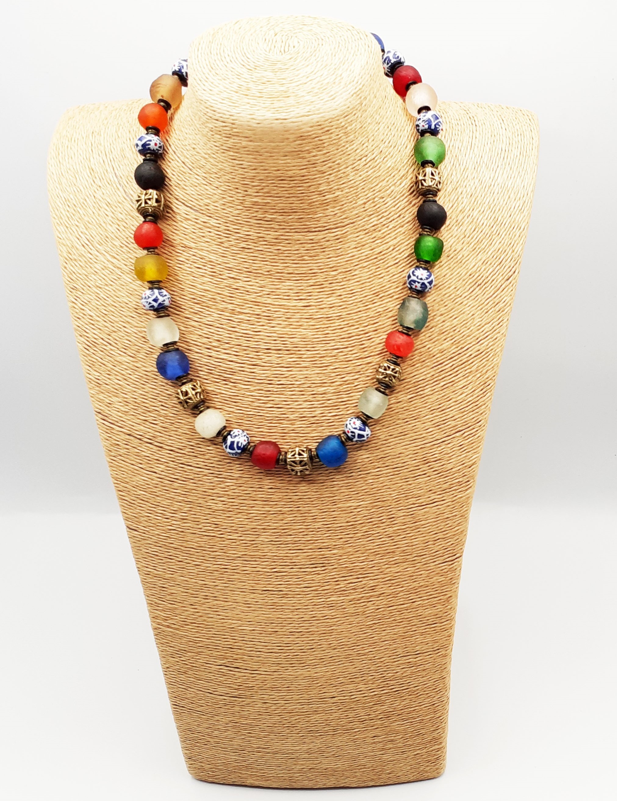 Collier élégant et vibrant