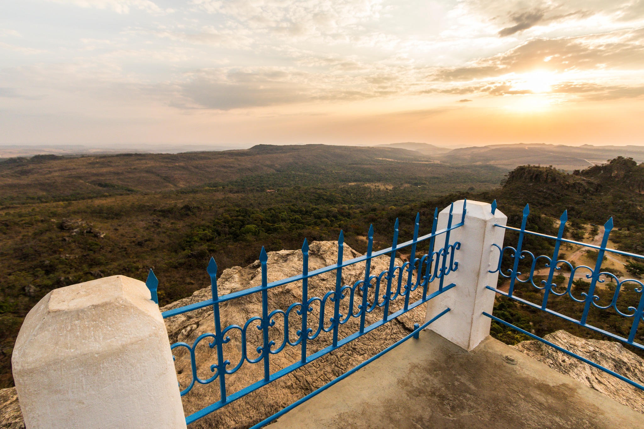 Por do Sol Guiado no Pico dos Pireneus