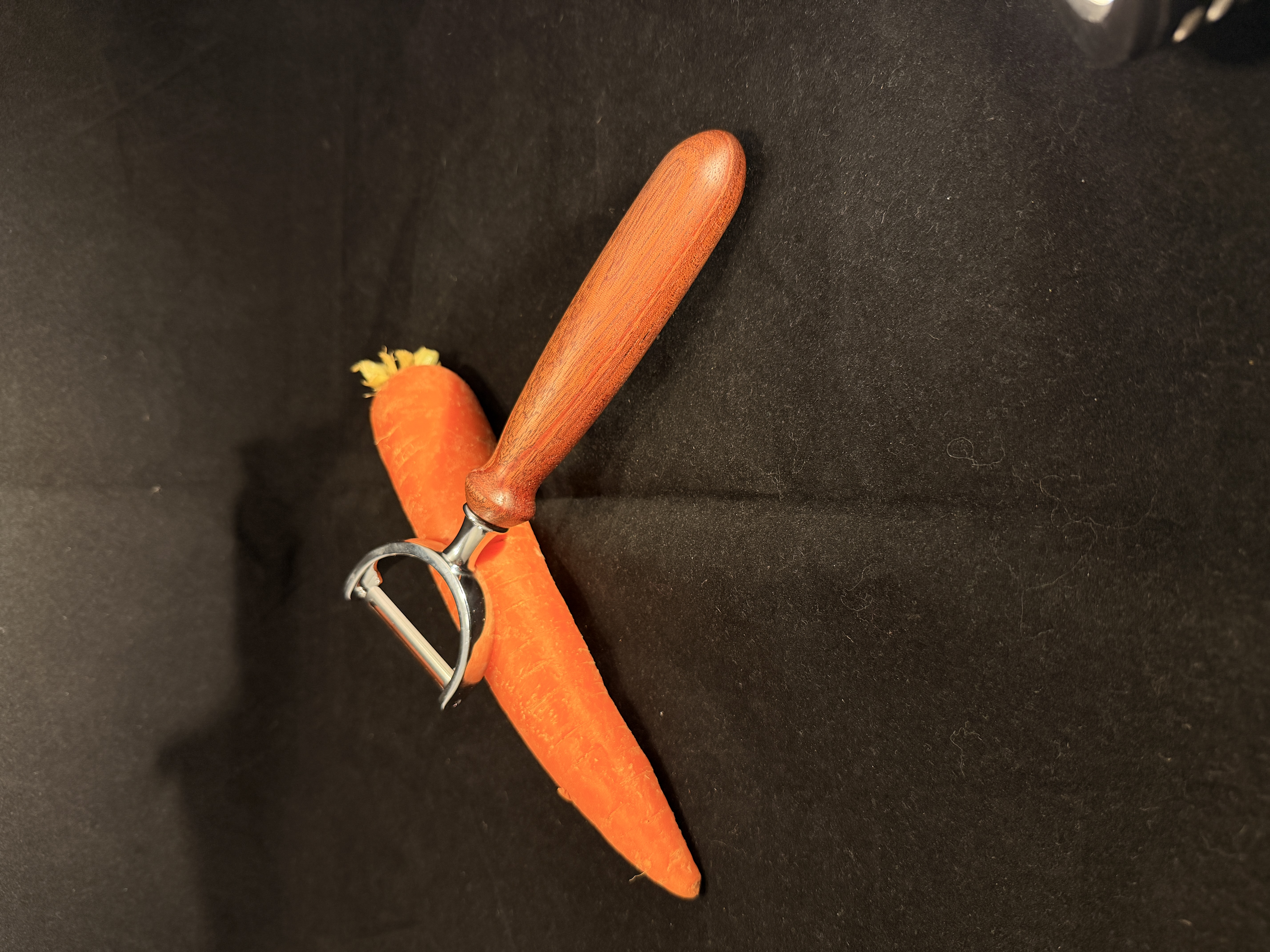 Mahogany Vegetable Peeler