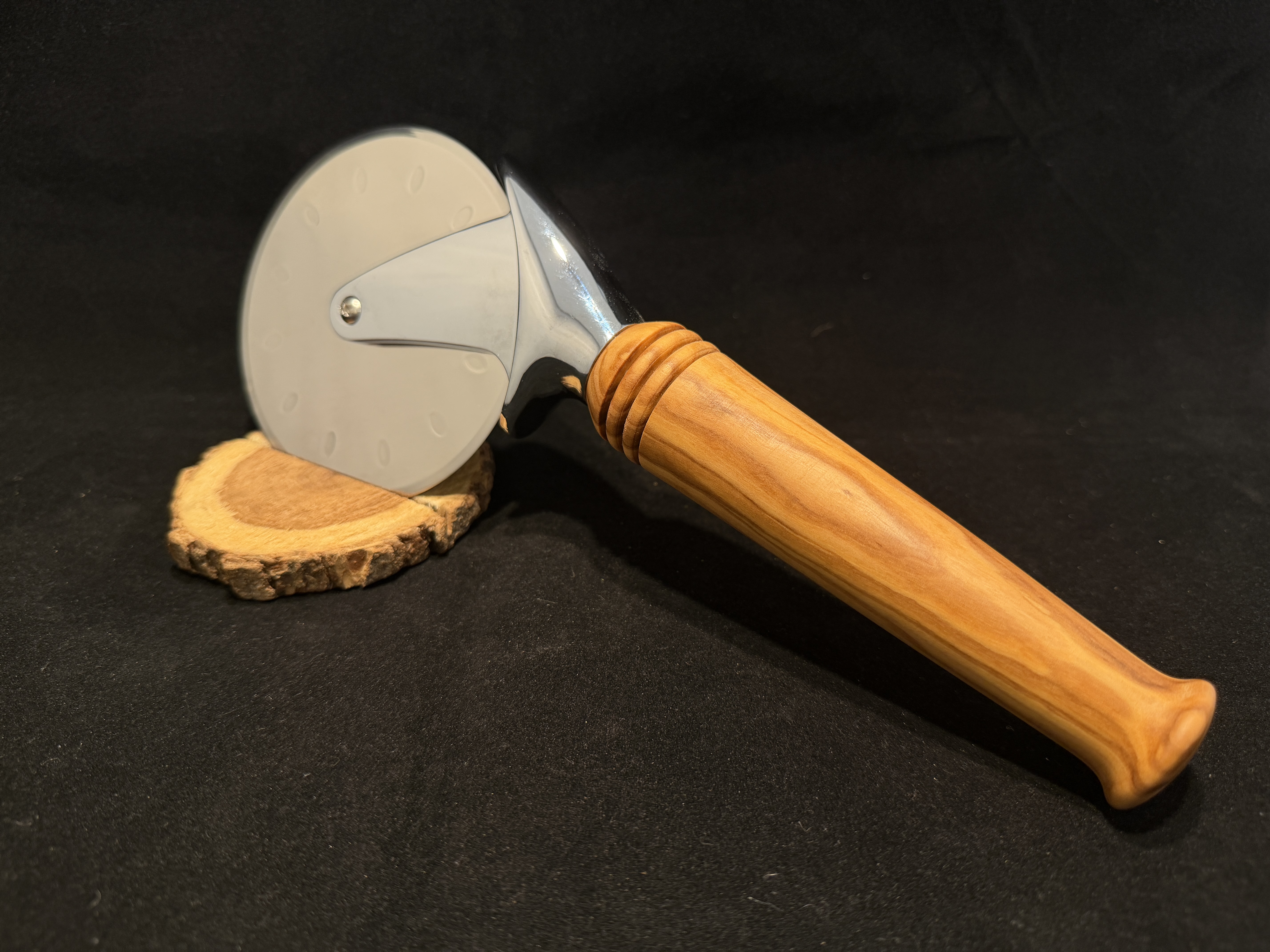 Olivewood Pizza Cutter