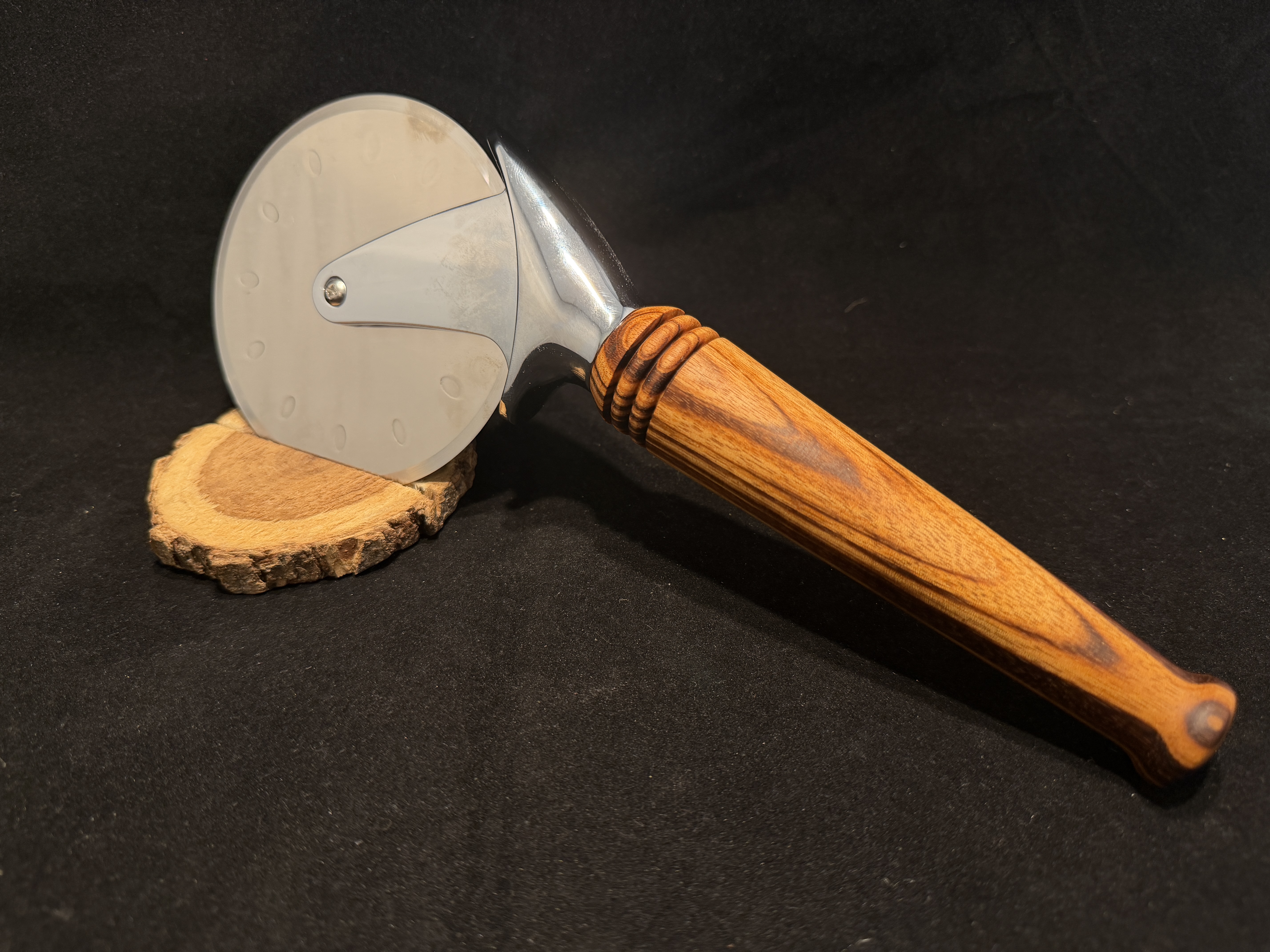 Tigerwood Pizza Cutter