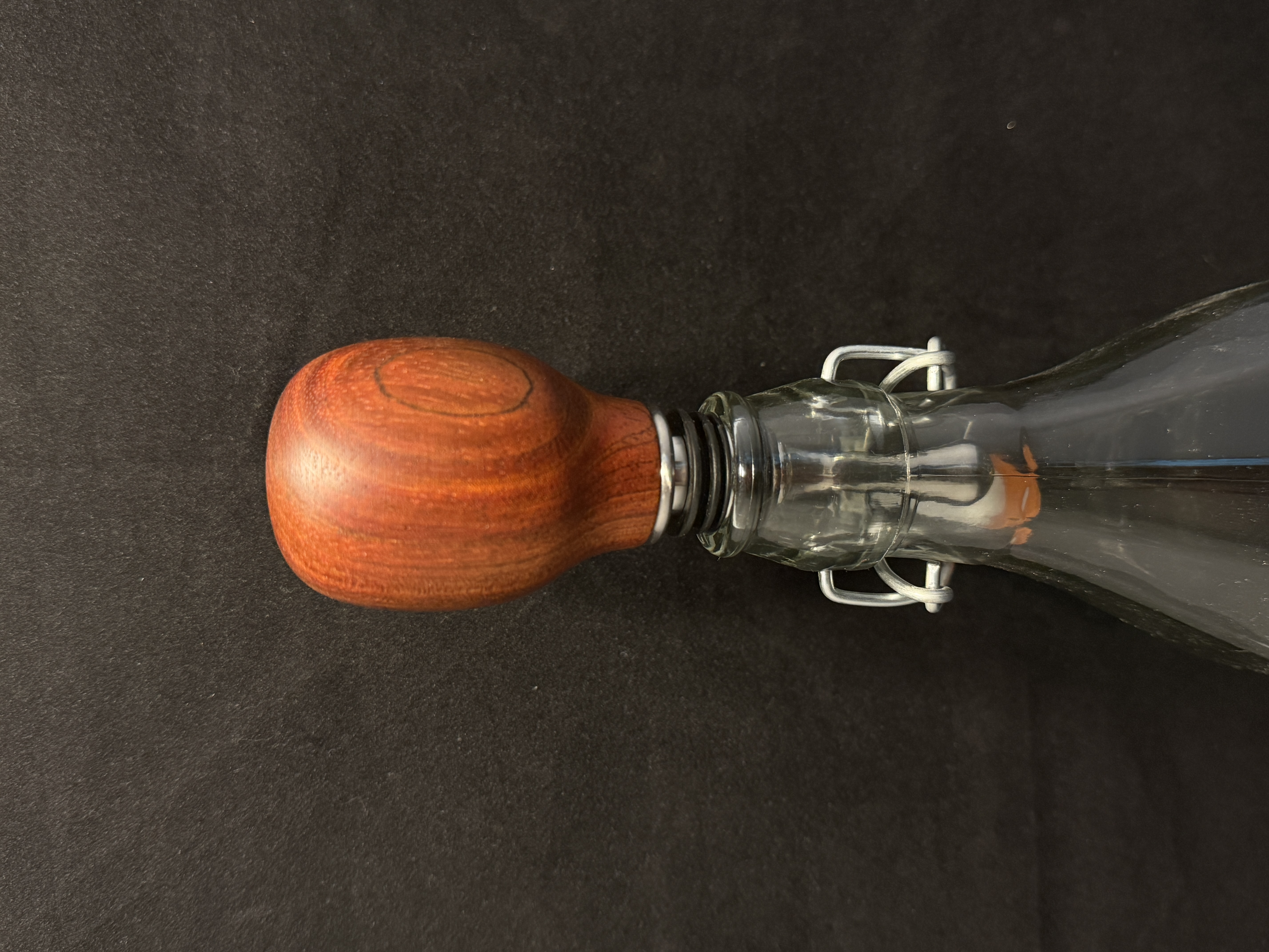 Etimoe Bottle Stopper