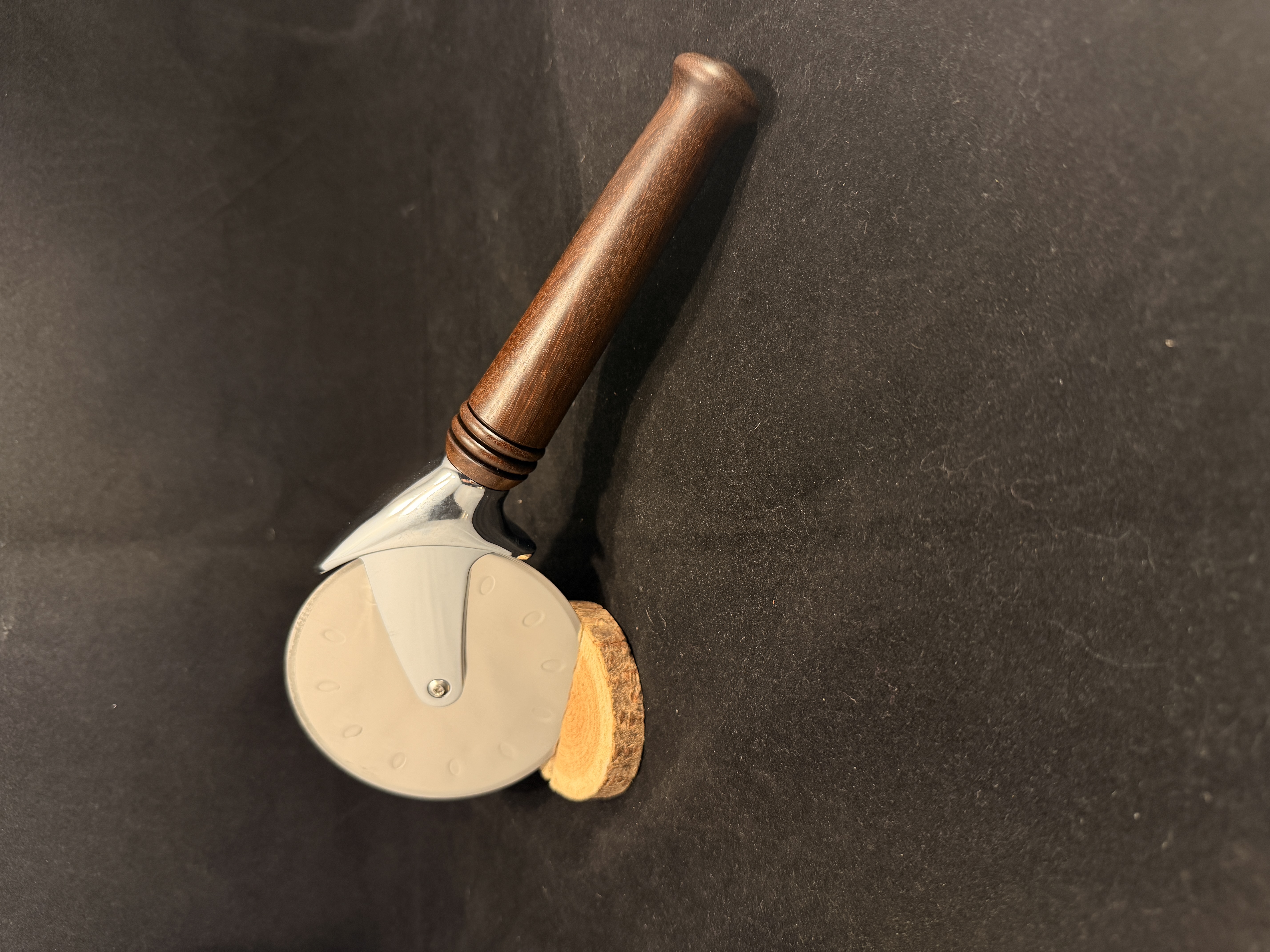 Ironwood Pizza Cutter