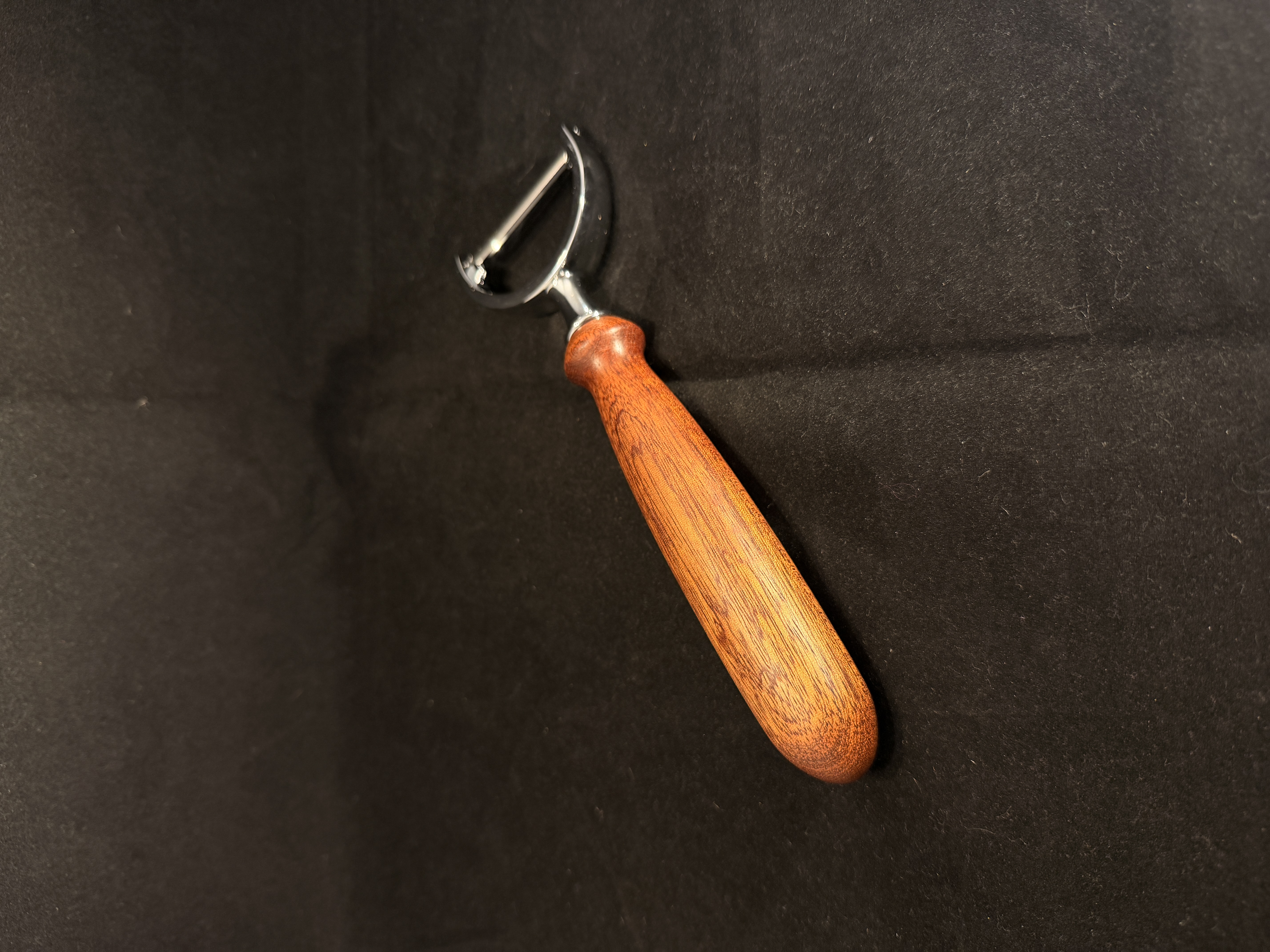 Mahogany Vegetable Peeler