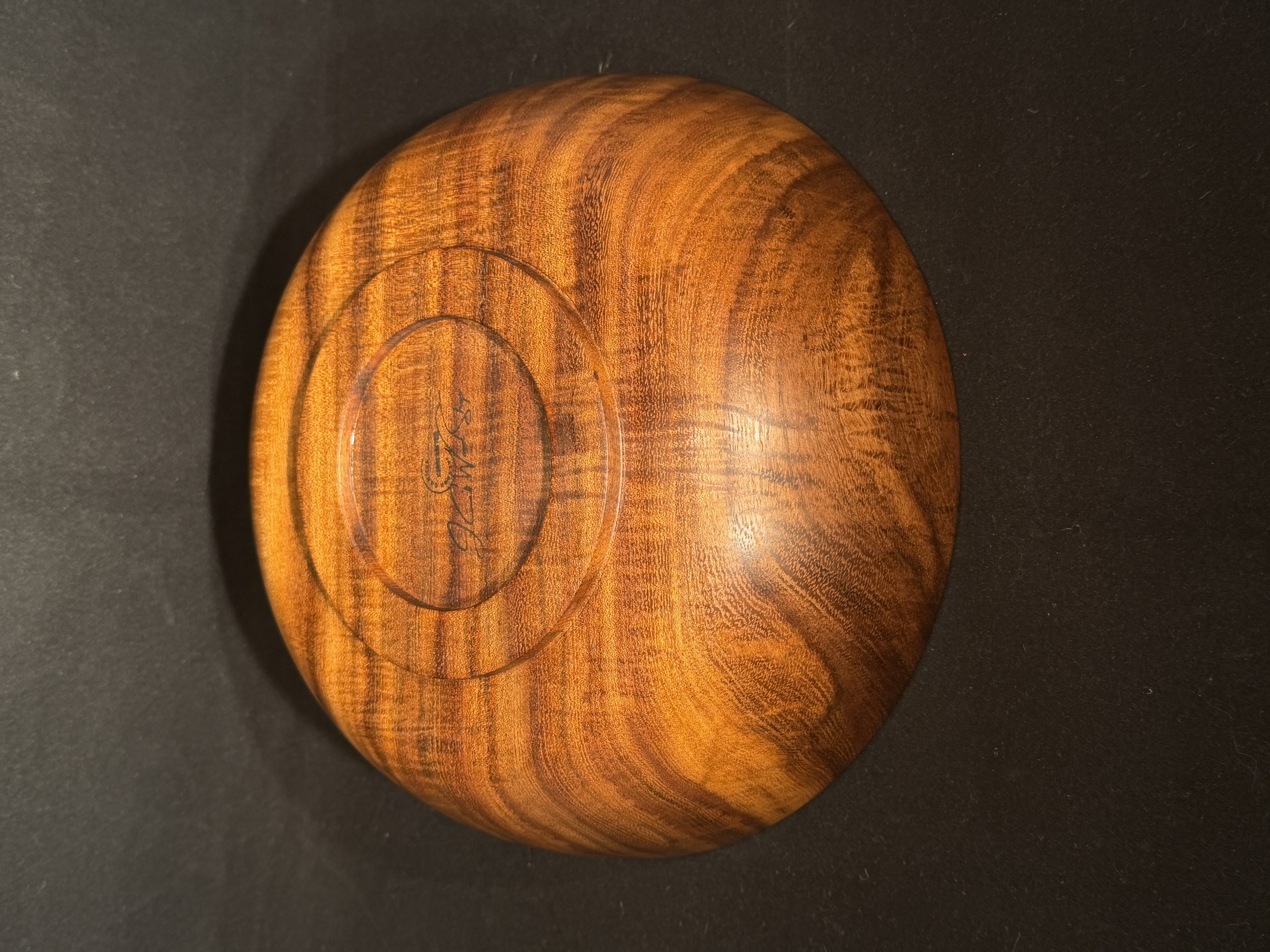 Beautiful Acacia Statement Bowl