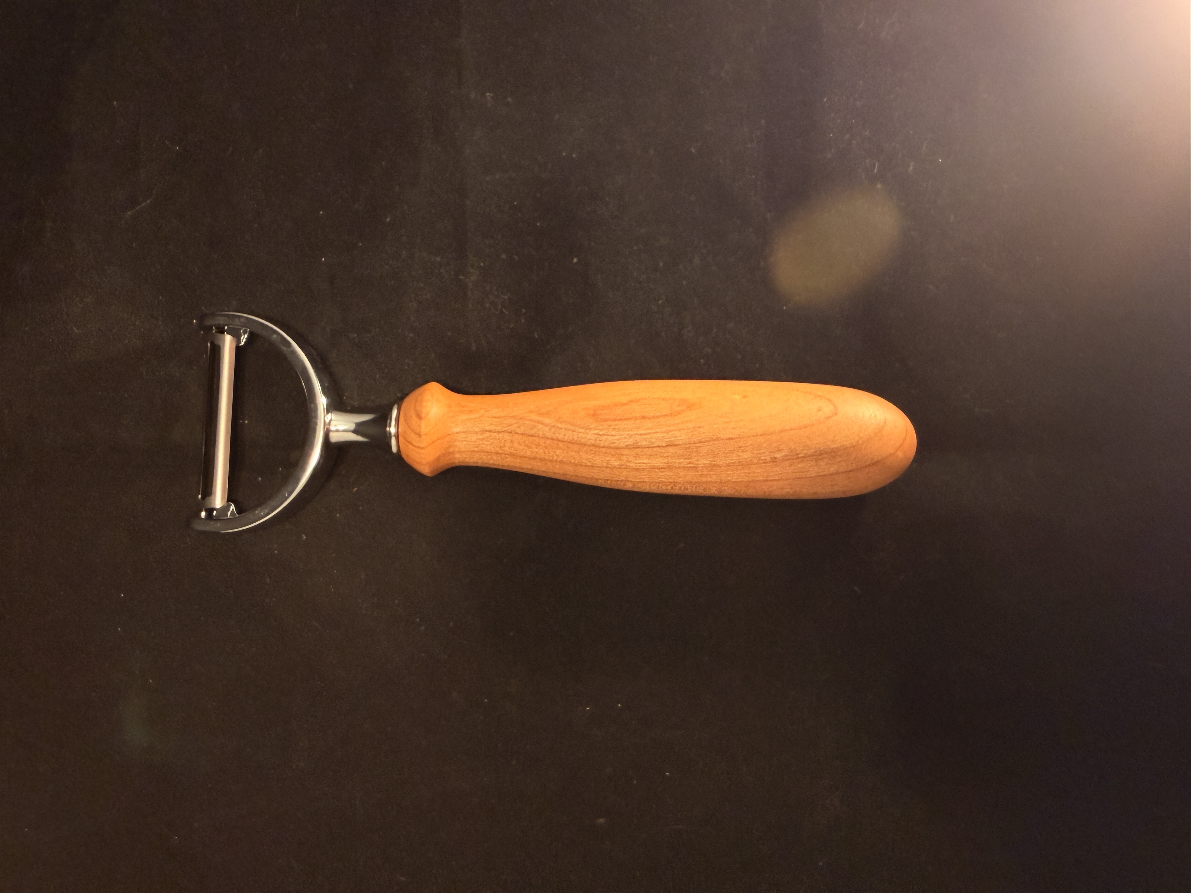 Cherry Vegetable Peeler