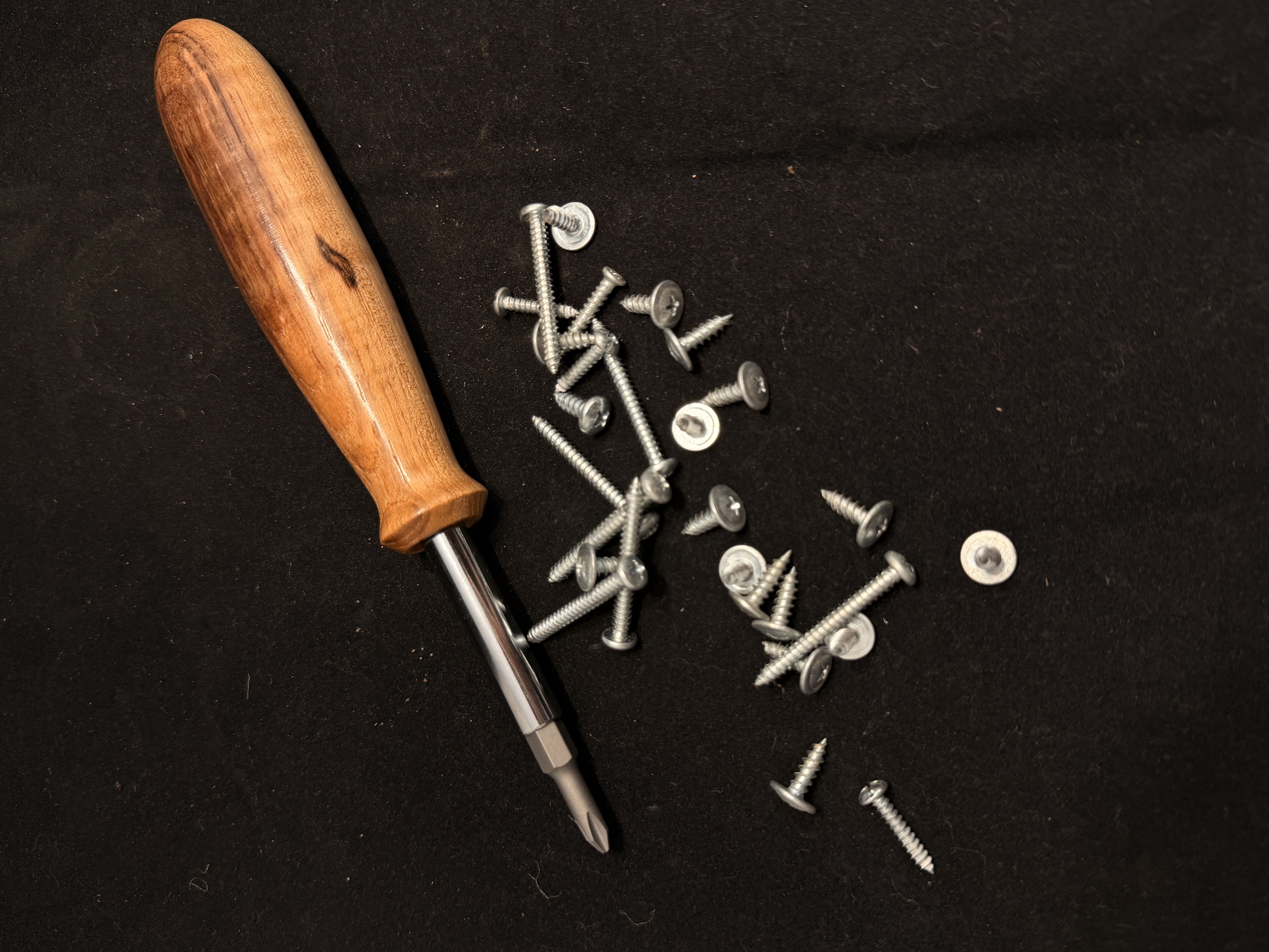 Hickory multi-function screwdriver