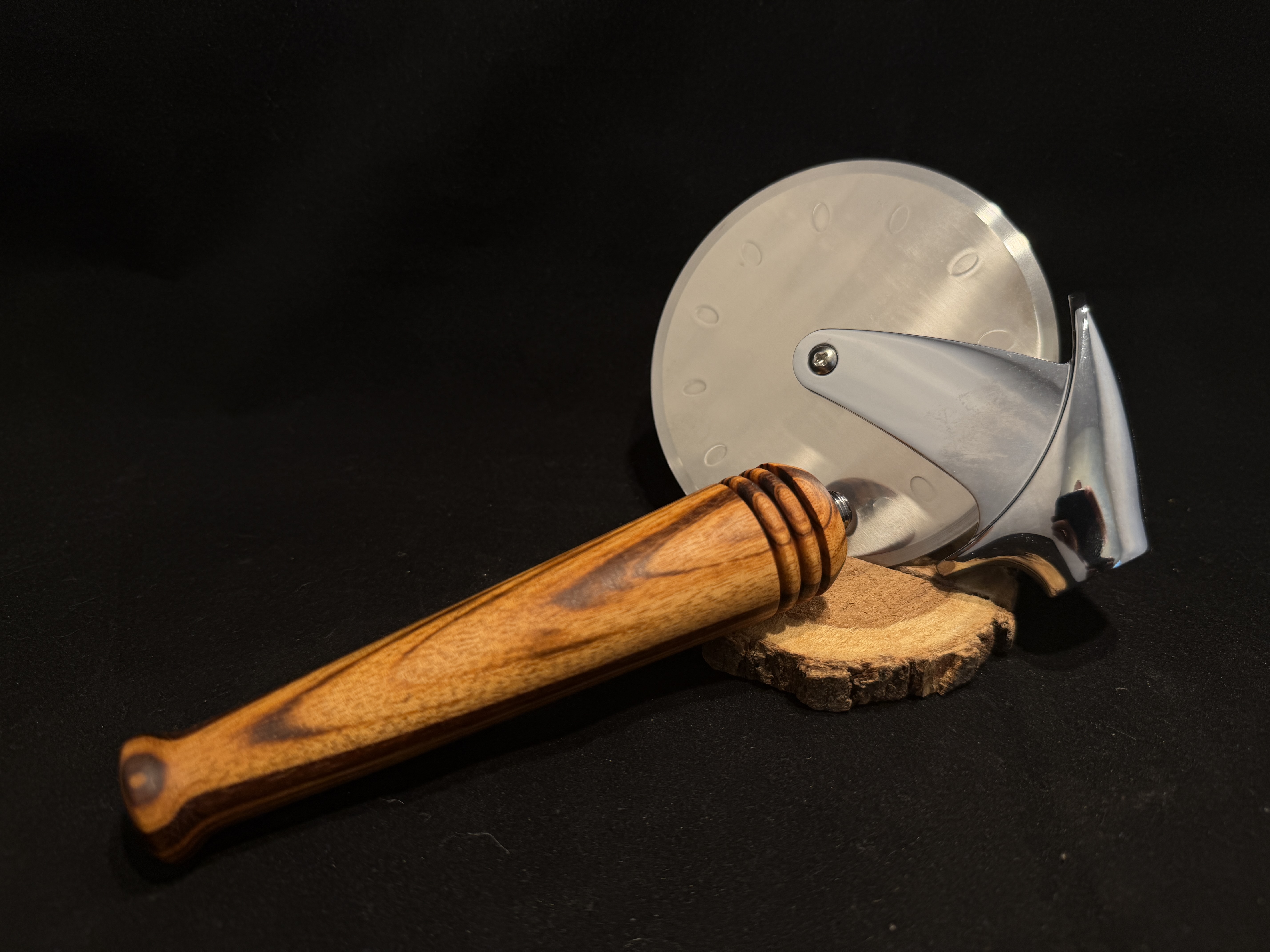 Tigerwood Pizza Cutter