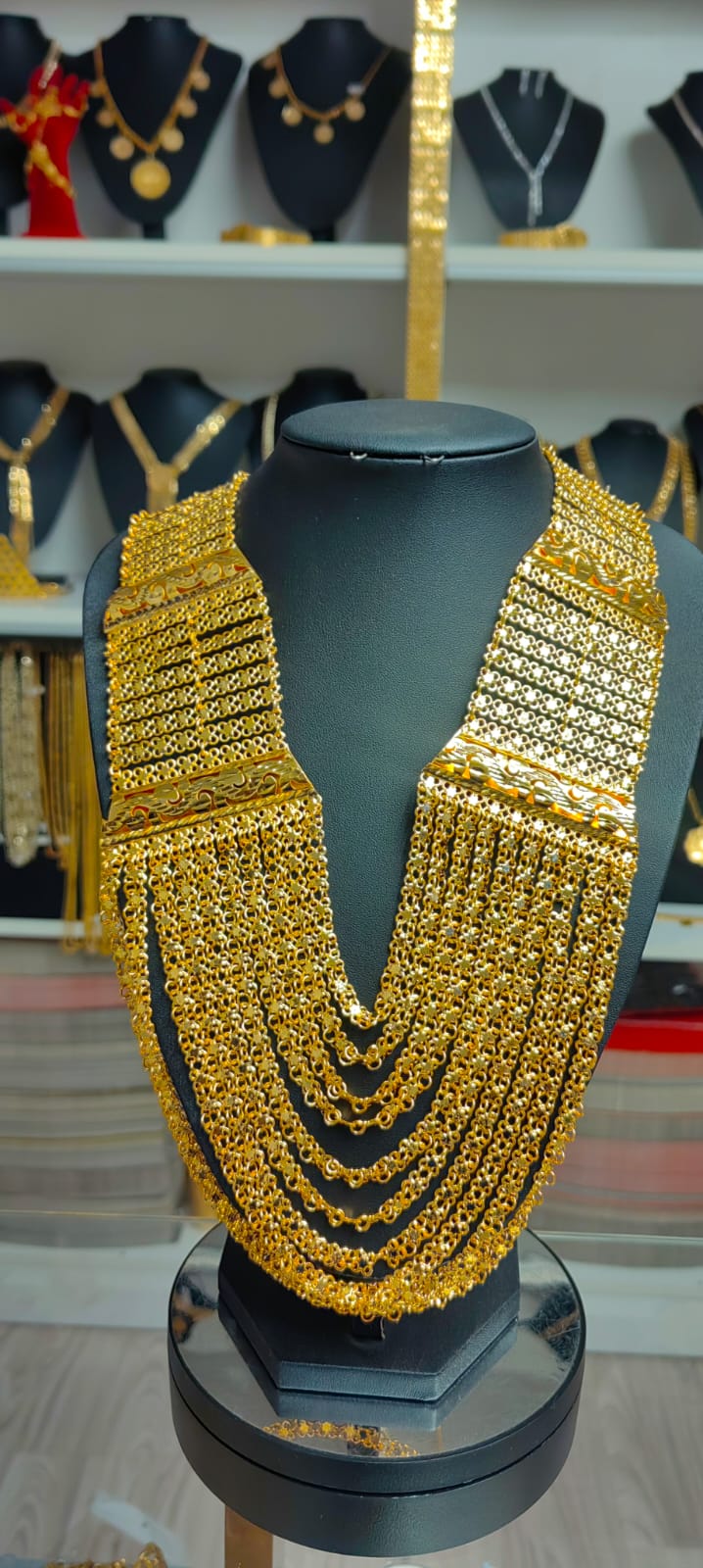 Madonna (Akıtma) Kolye - AKL004