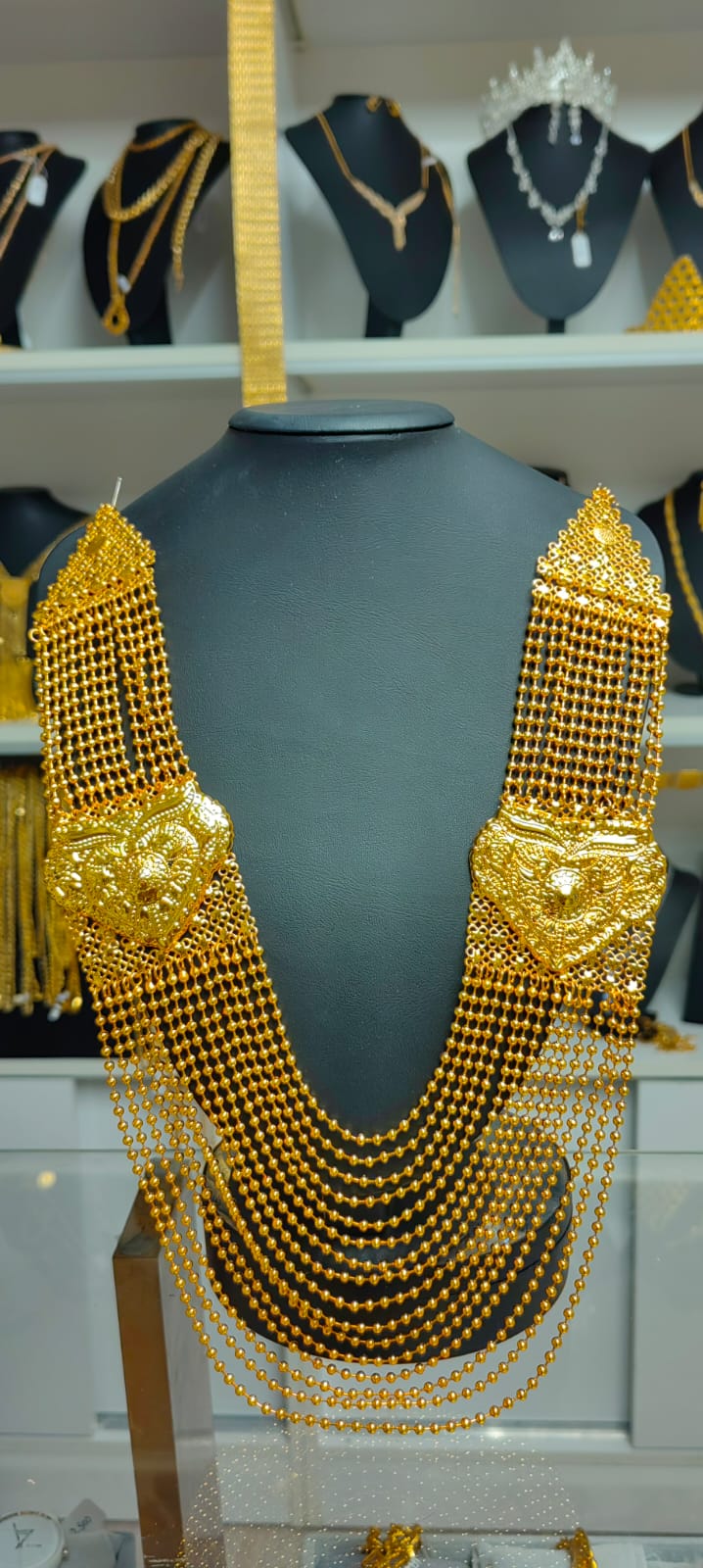 Madonna (Akıtma) Kolye -MAKL010