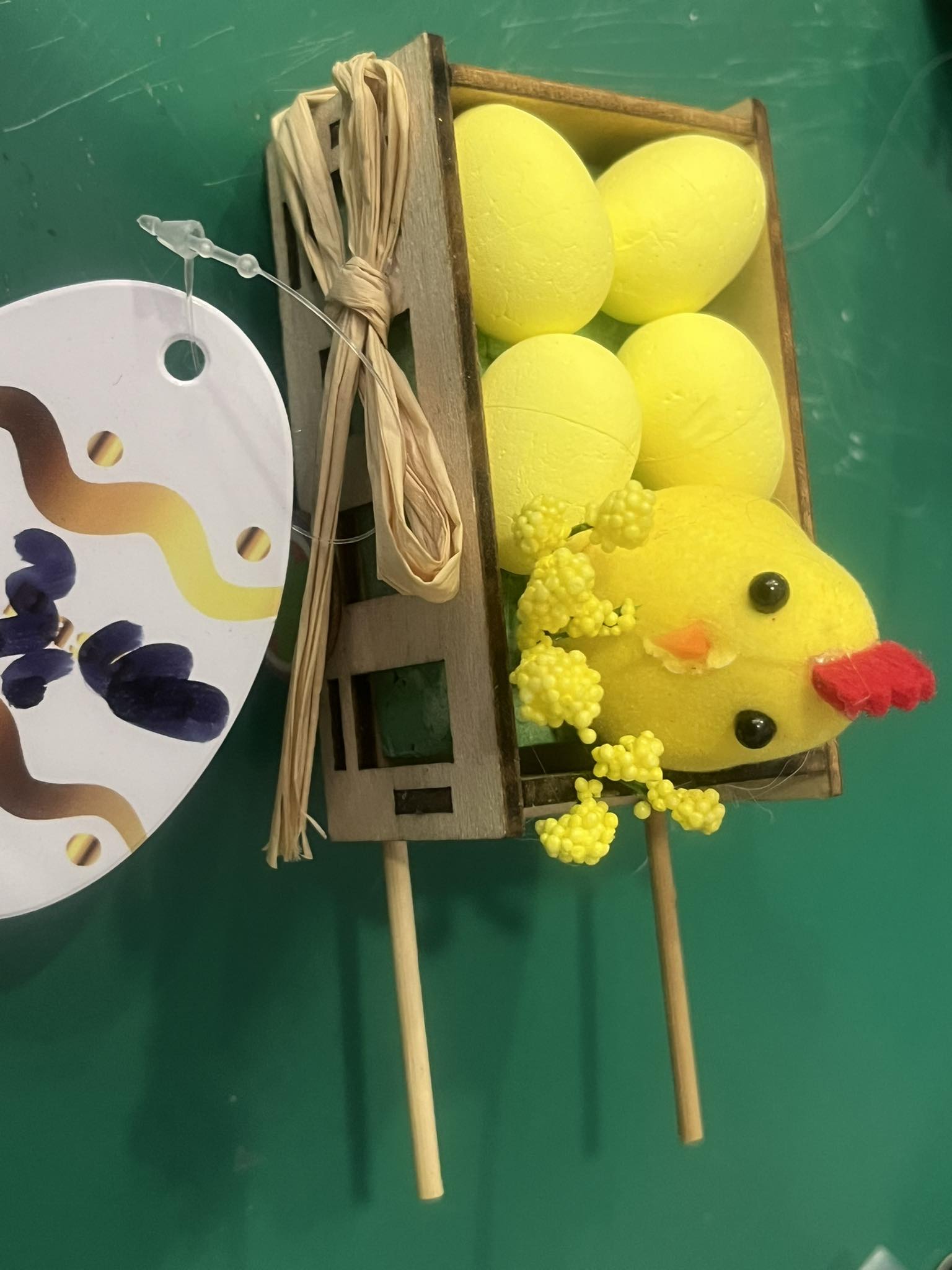 Easter Chick and Eggs Decor