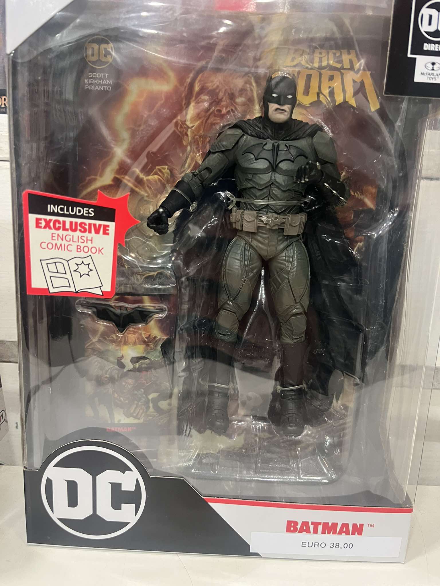 DC Batman Figurine