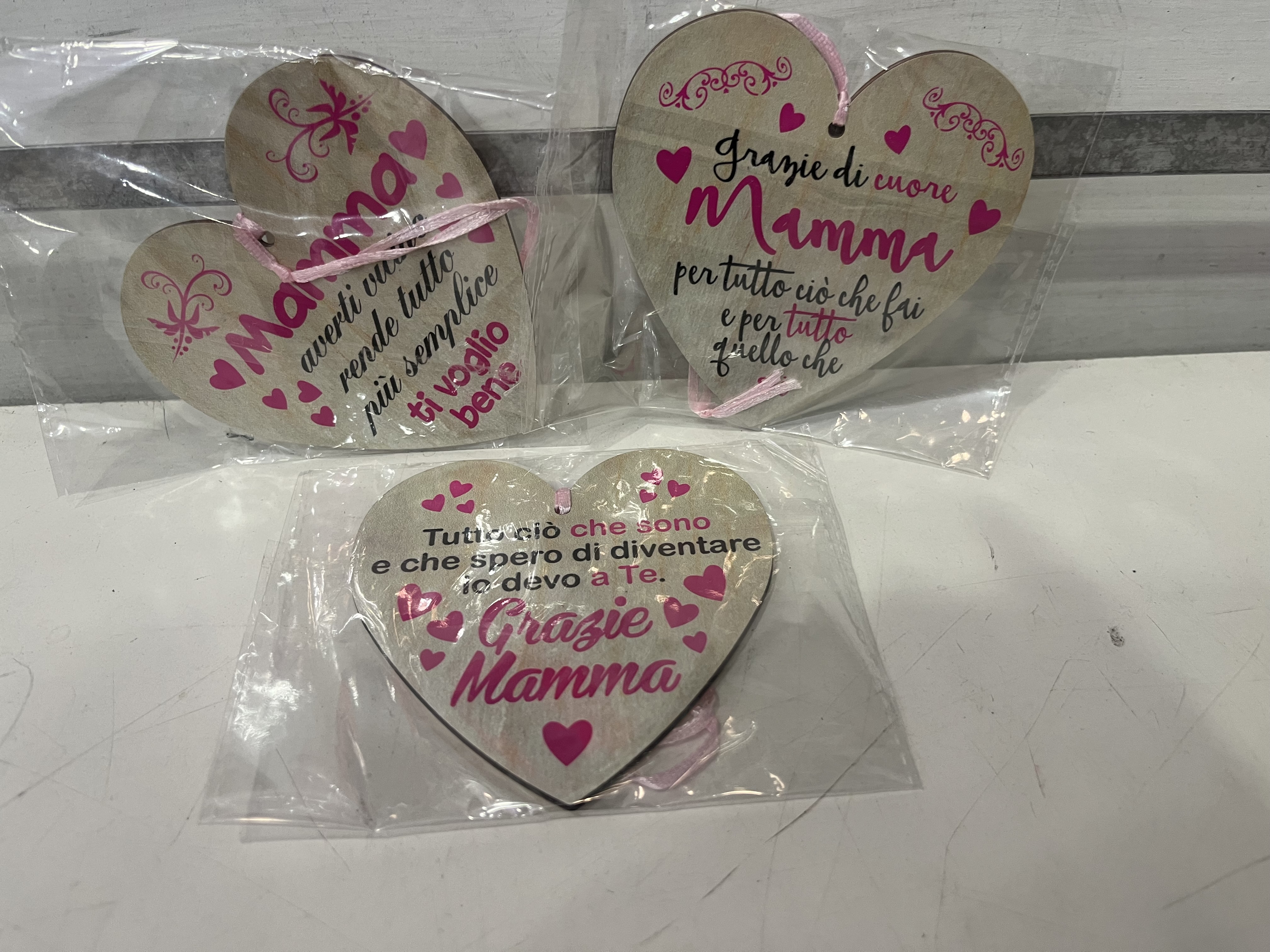 Heart-shaped Plaques for Mothers