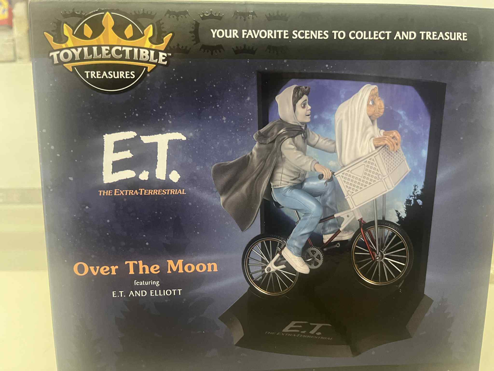 E.T. Over The Moon Toyllectible